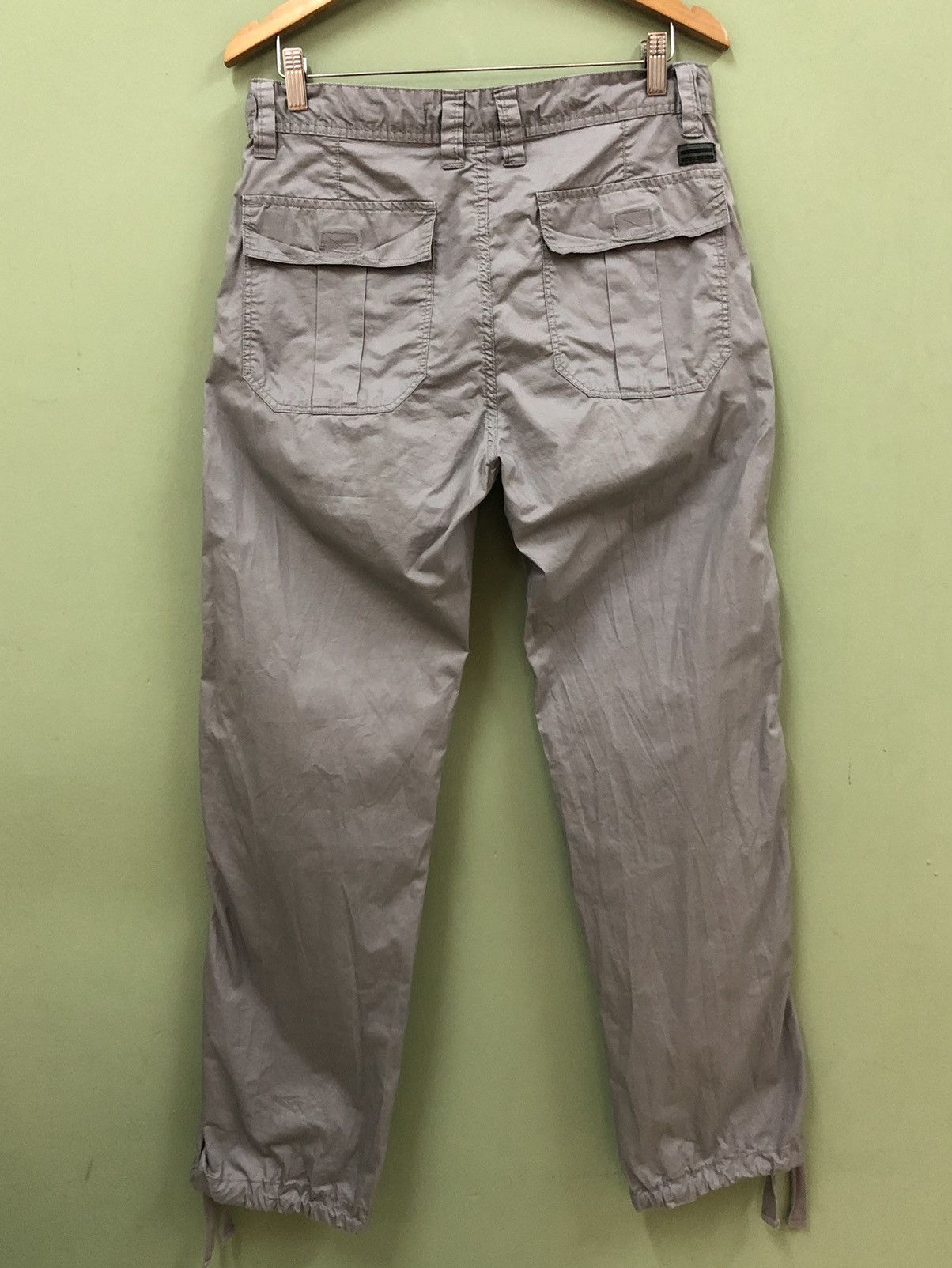 Rap Tees SEAN JOHN - RELAXED FIT TACTICAL MILITARY CARGO PANTS Size US 30 / EU 46 - 7 Thumbnail