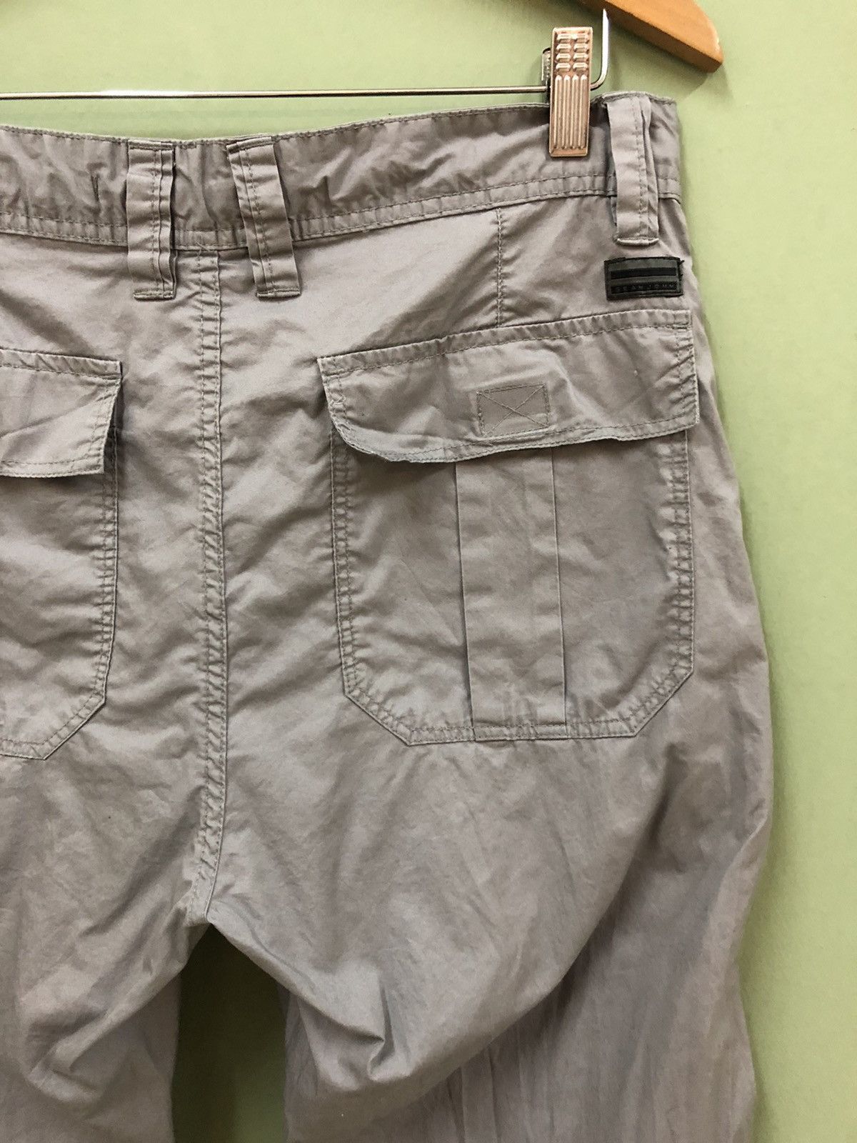 Rap Tees SEAN JOHN - RELAXED FIT TACTICAL MILITARY CARGO PANTS Size US 30 / EU 46 - 10 Thumbnail
