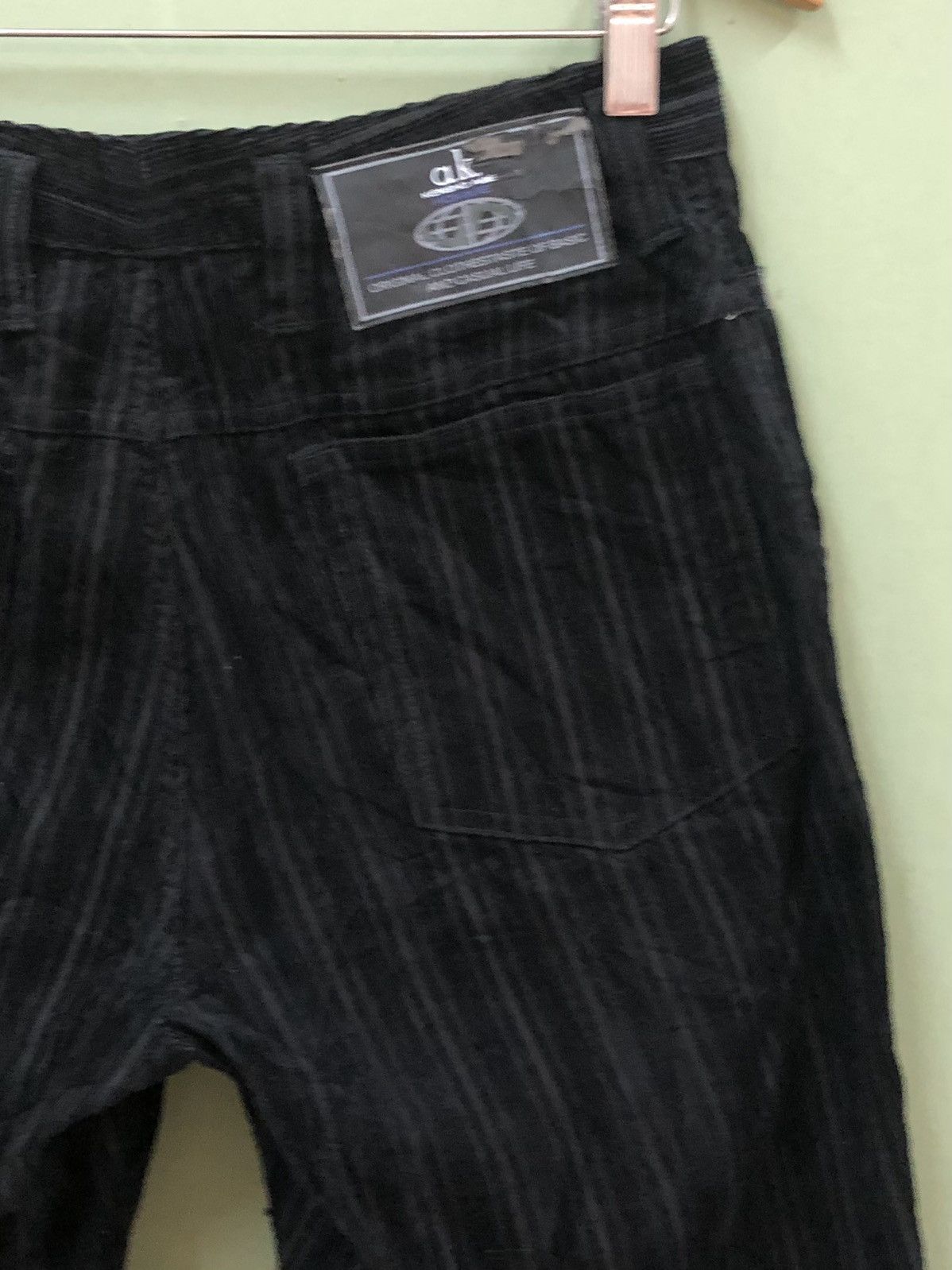Japanese Brand KENSHO ABE - STRAIGHT FIT STRIPE CORDUROY PANTS Size US 30 / EU 46 - 5 Thumbnail
