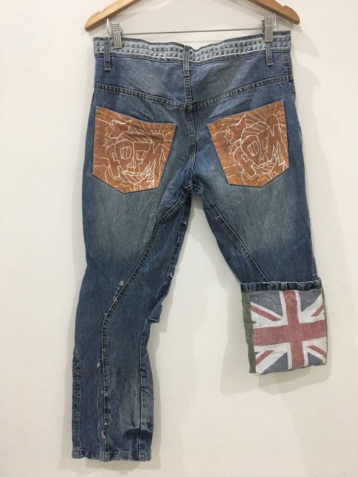 Japanese Brand PPFM - SLIM FIT WASHED RIPPED UNION JACK 3 QUARTER JEANS Size US 32 / EU 48 - 1 Thumbnail