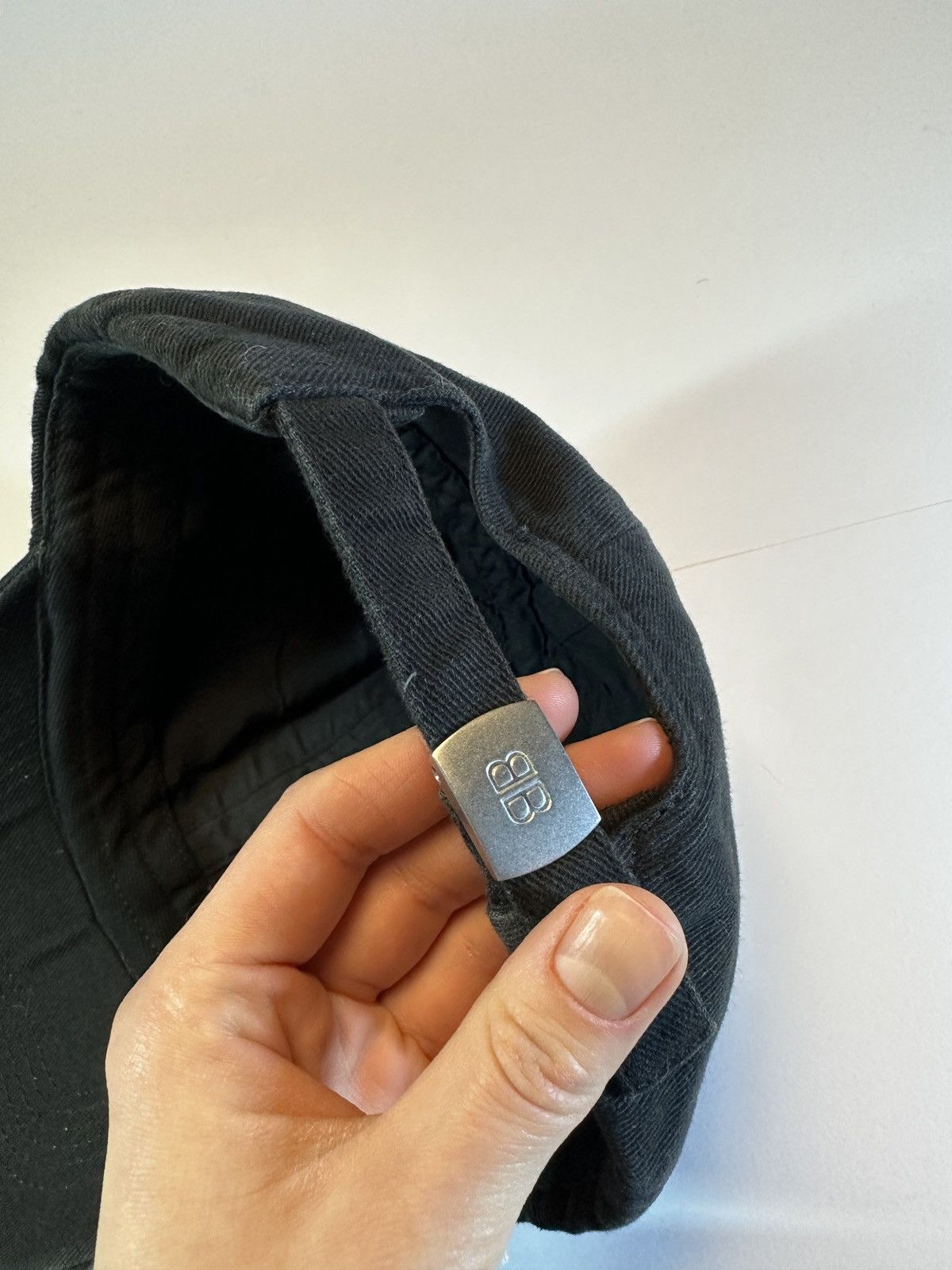 Balenciaga Balenciaga Embroidered Logo Baseball Cap Size ONE SIZE - 7 Thumbnail