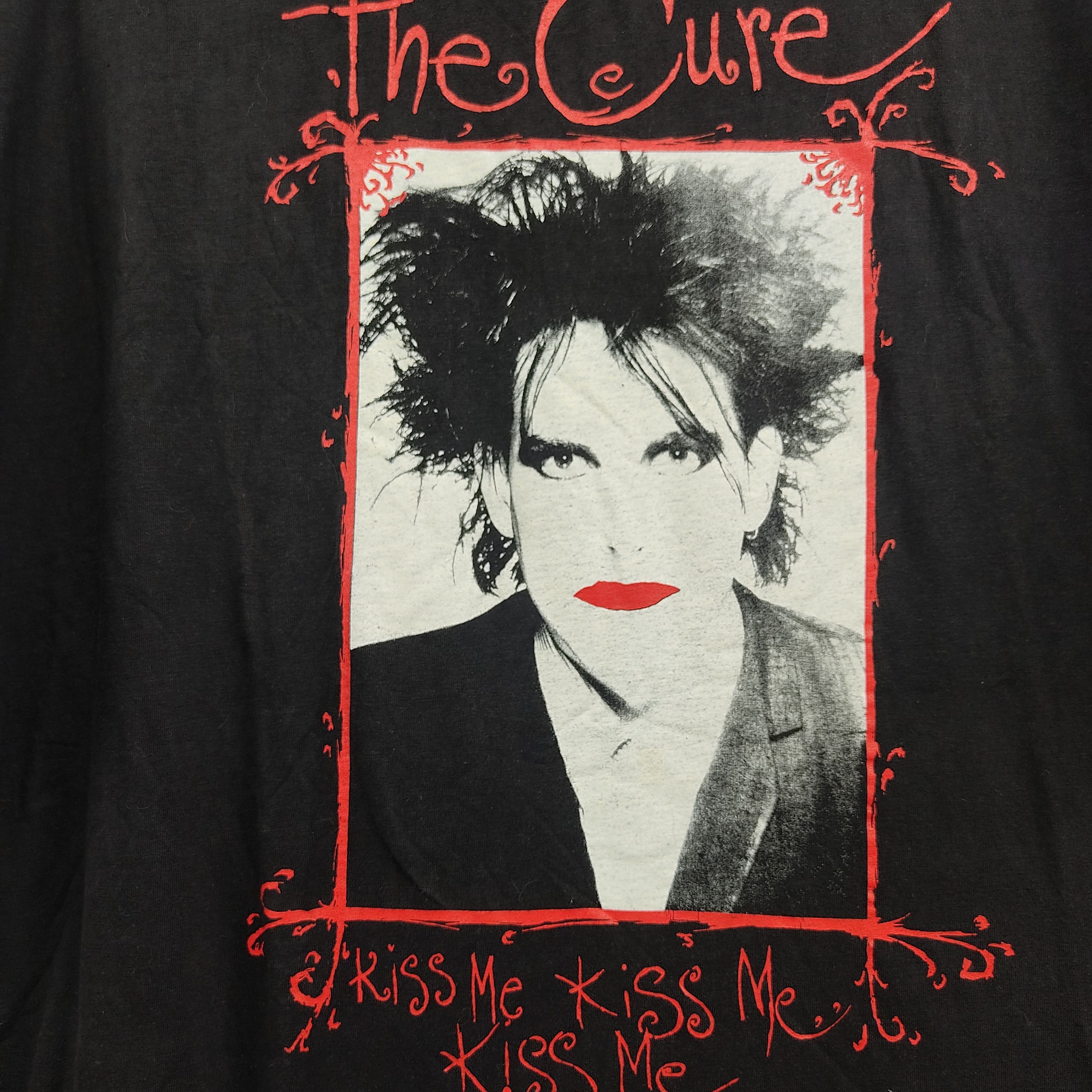 Band Tees × The Cure × Vintage 90's The Cure Kiss Me Robert Smith