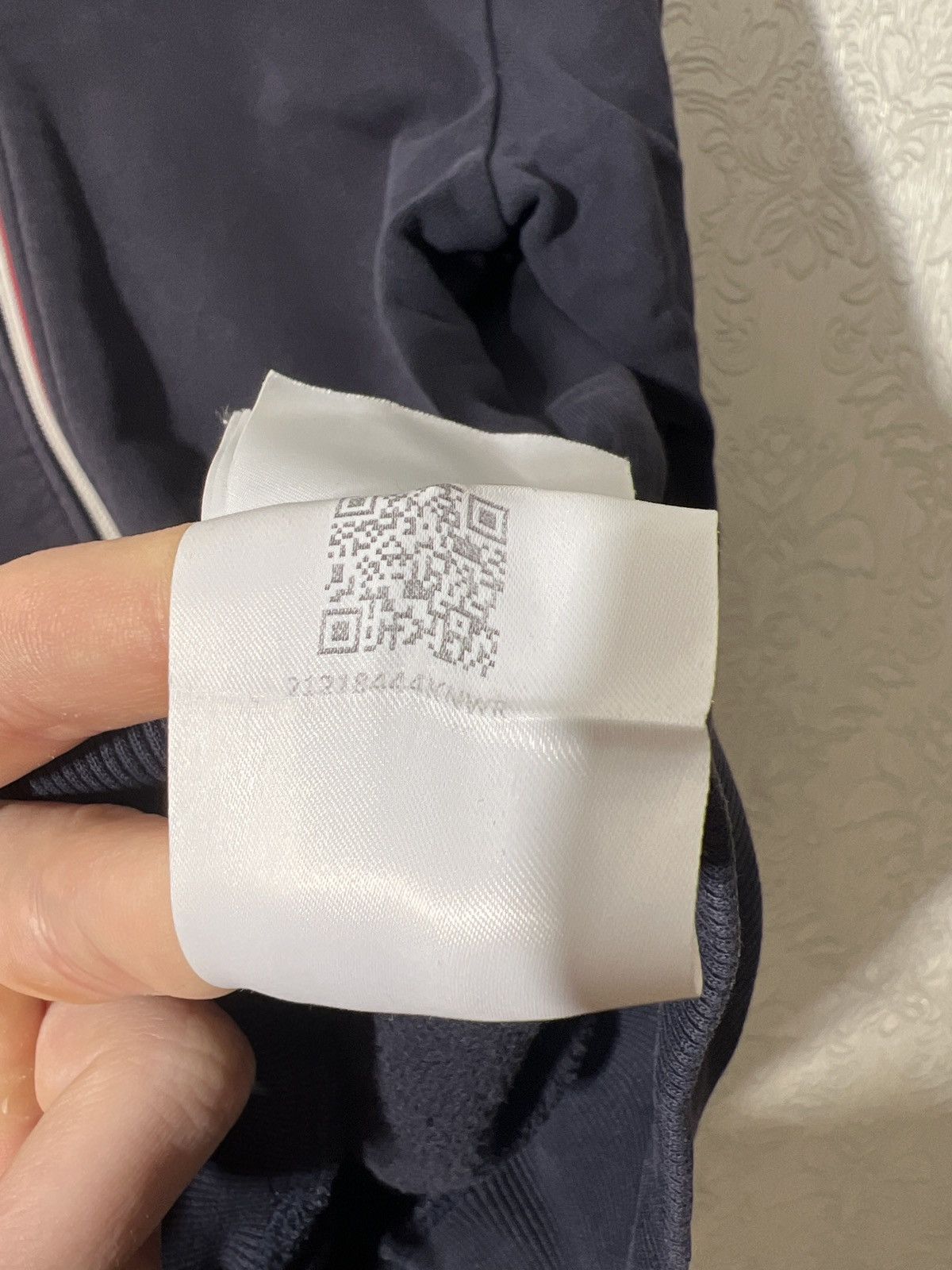 Moncler Moncler zip hoodie Size S / US 4 / IT 40 - 17 Thumbnail