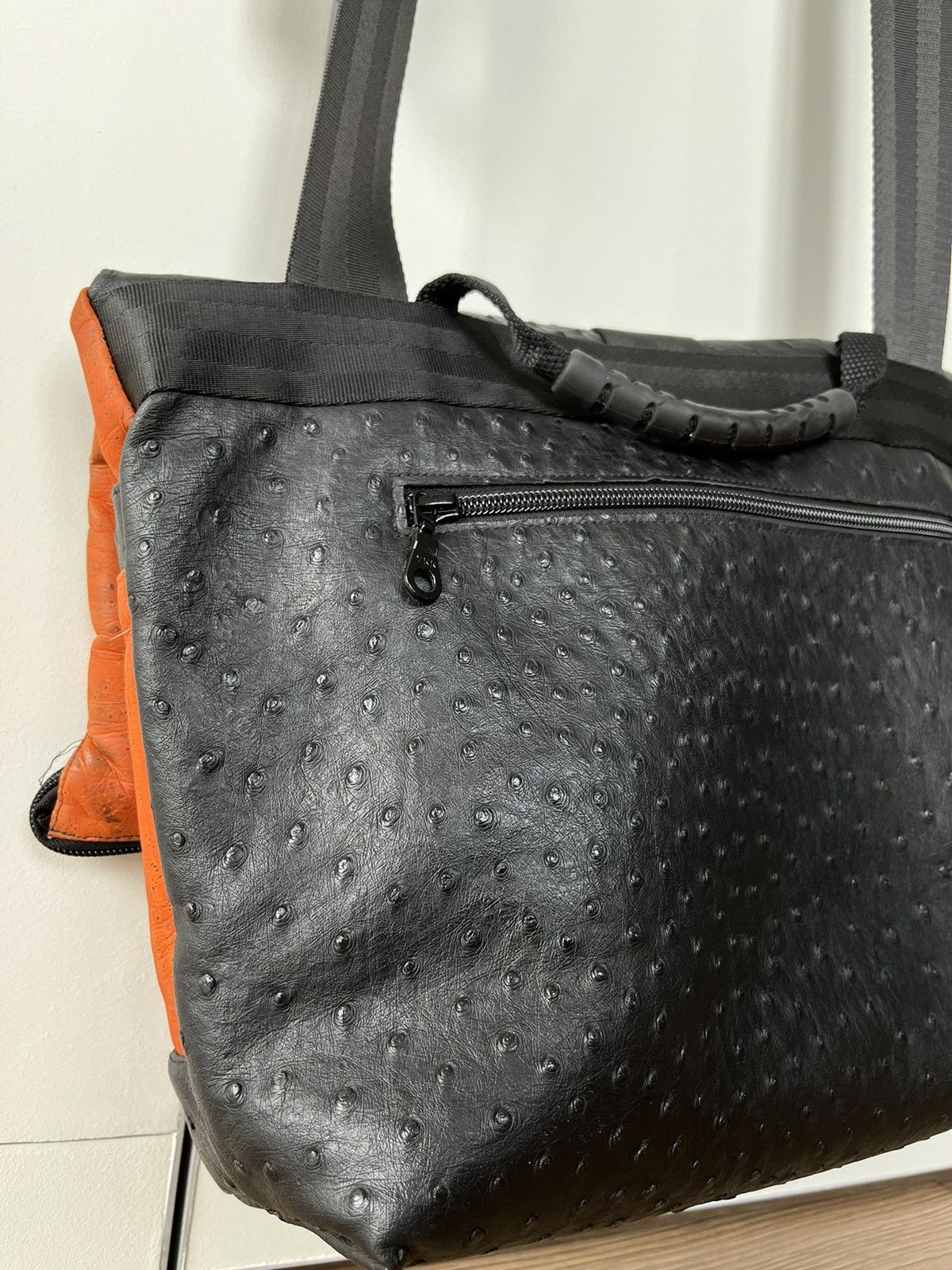 The Recycled Planet Avant Garde "Ostrich Leather" TwoWay y2k gorpcore Bag Orange Size ONE SIZE - 24 Thumbnail