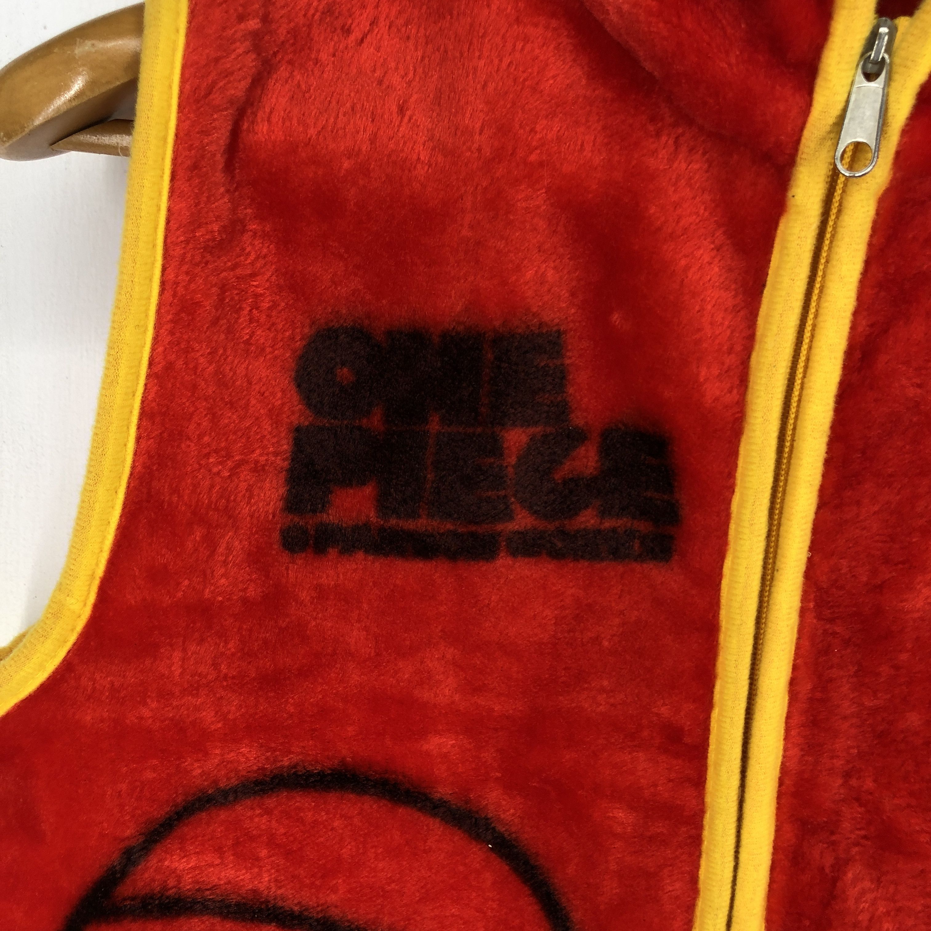 Anime ONE PIECE Monkey D Luffy Vest #2257-78 Size US S / EU 44-46 / 1 - 5 Thumbnail