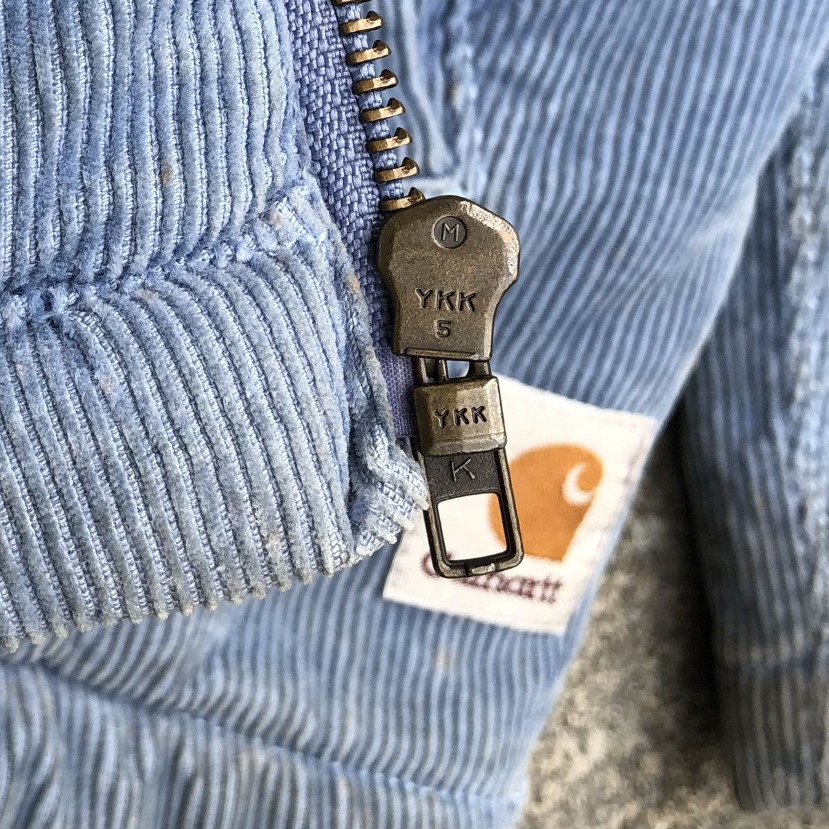 Carhartt Vintage Carhartt Corduroy Fleece Lined Jacket Size US L / EU 52-54 / 3 - 16 Thumbnail