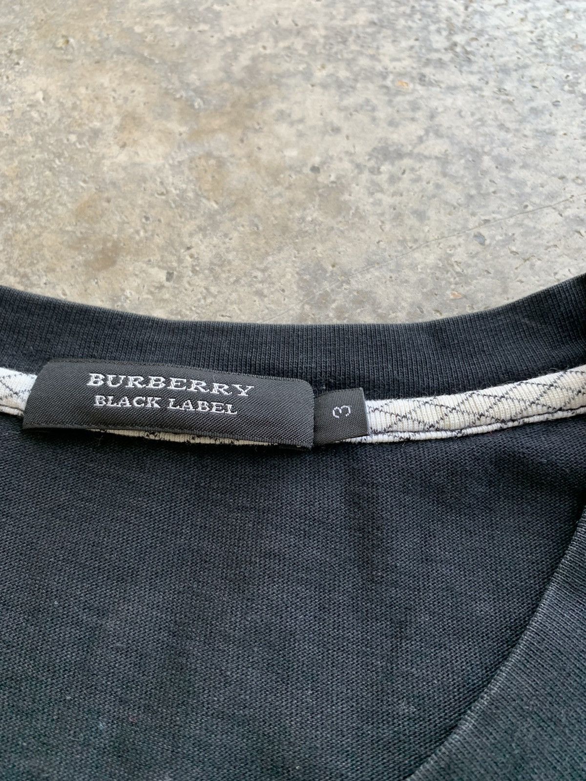 Black Label Vintage Burberry Embroided Black Label Long Sleeve Tshirt Size US M / EU 48-50 / 2 - 5 Thumbnail