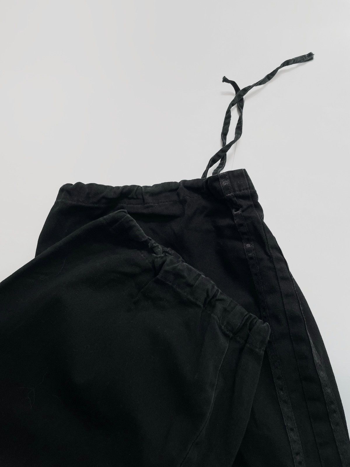 Japanese Brand Vintage y2k Japanese parachute pants Size 27" / US 4 / IT 40 - 6 Thumbnail
