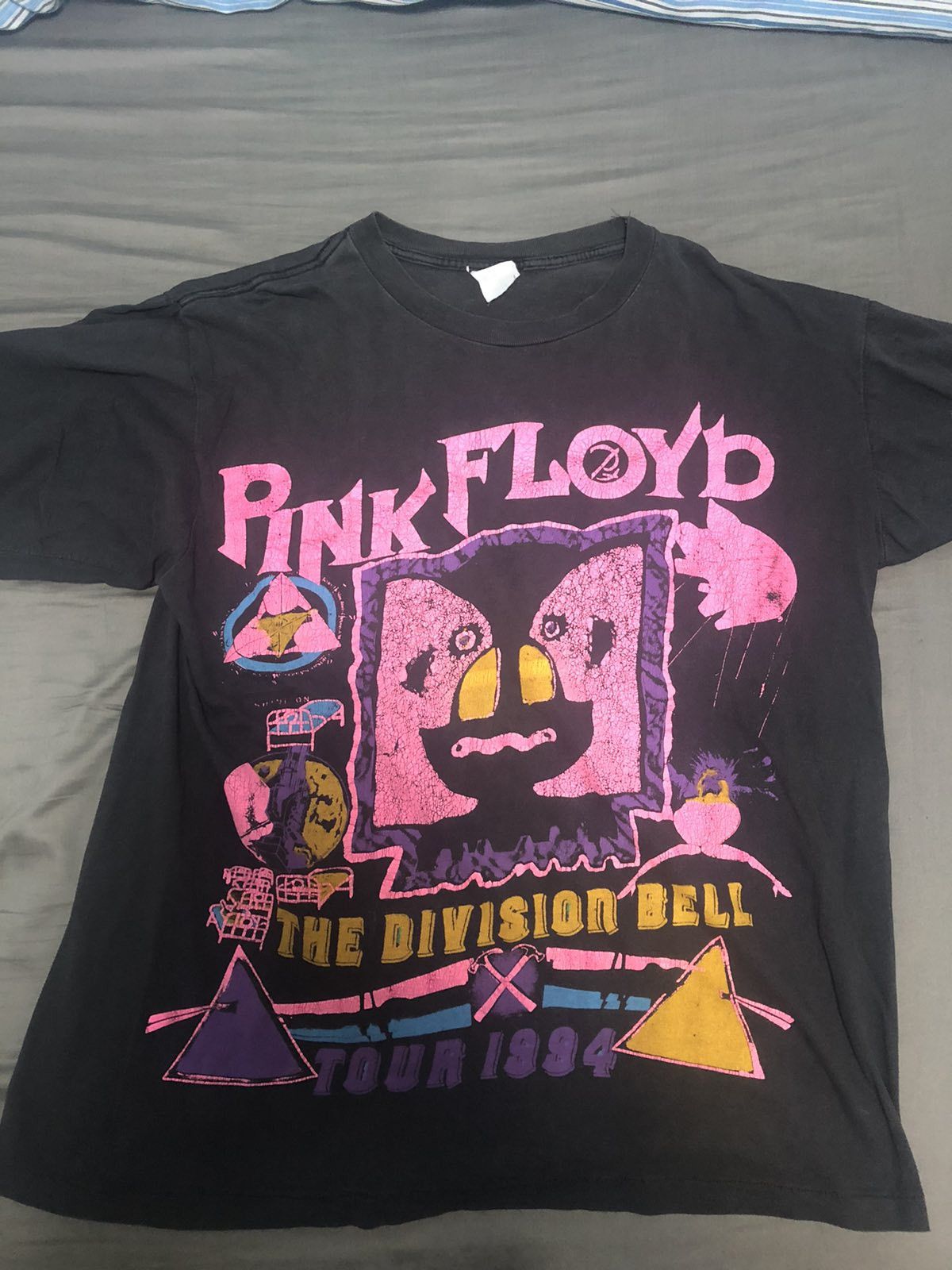 Band Tees × Vintage 1994 Pink Floyd "Division Bell" Tour T-Shirt Size US XL / EU 56 / 4 - 4 Thumbnail