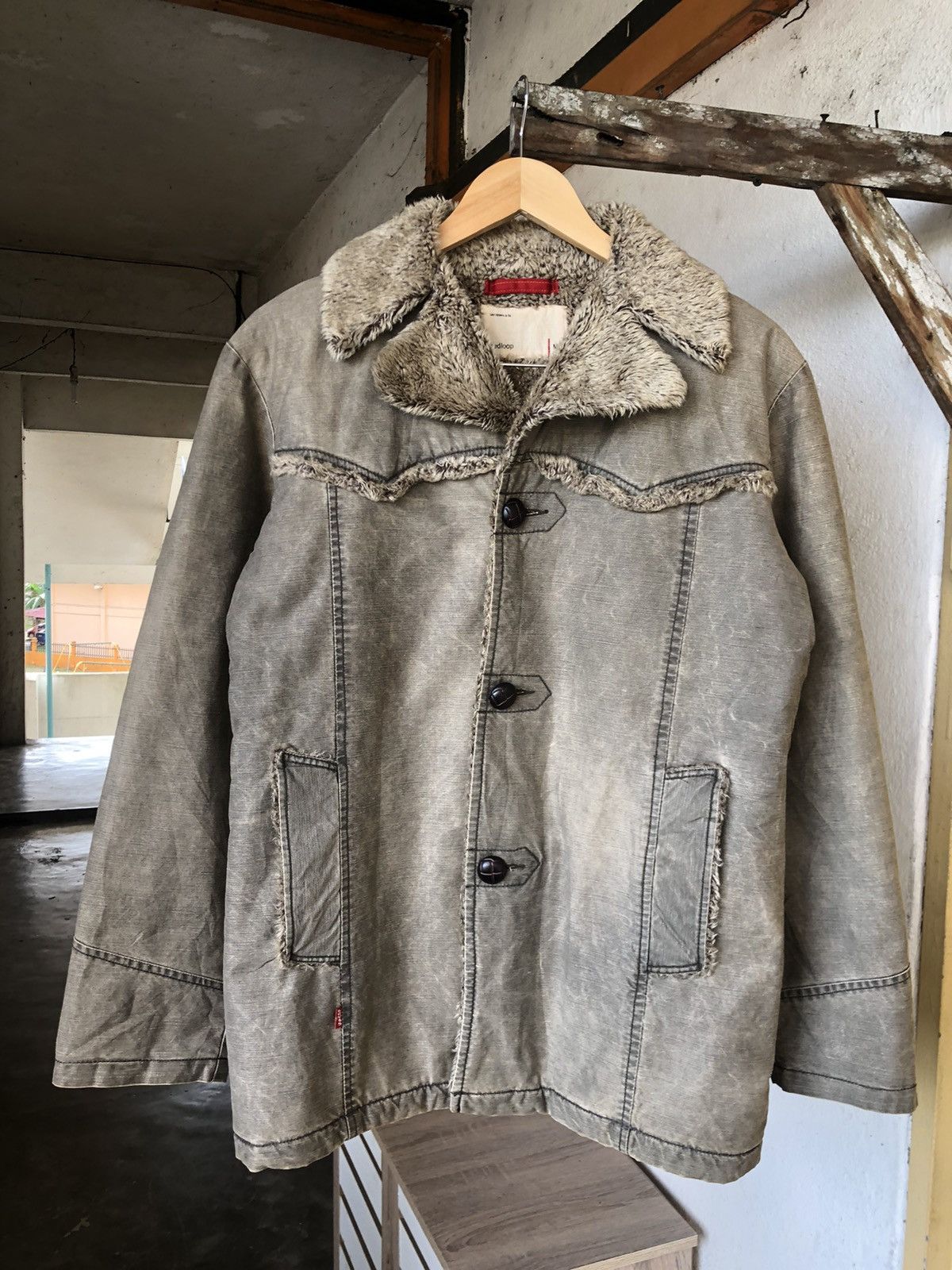 Levi's Vintage Levis Redloop Faded Distressed Sherpa Jacket Size US M / EU 48-50 / 2 - 5 Thumbnail