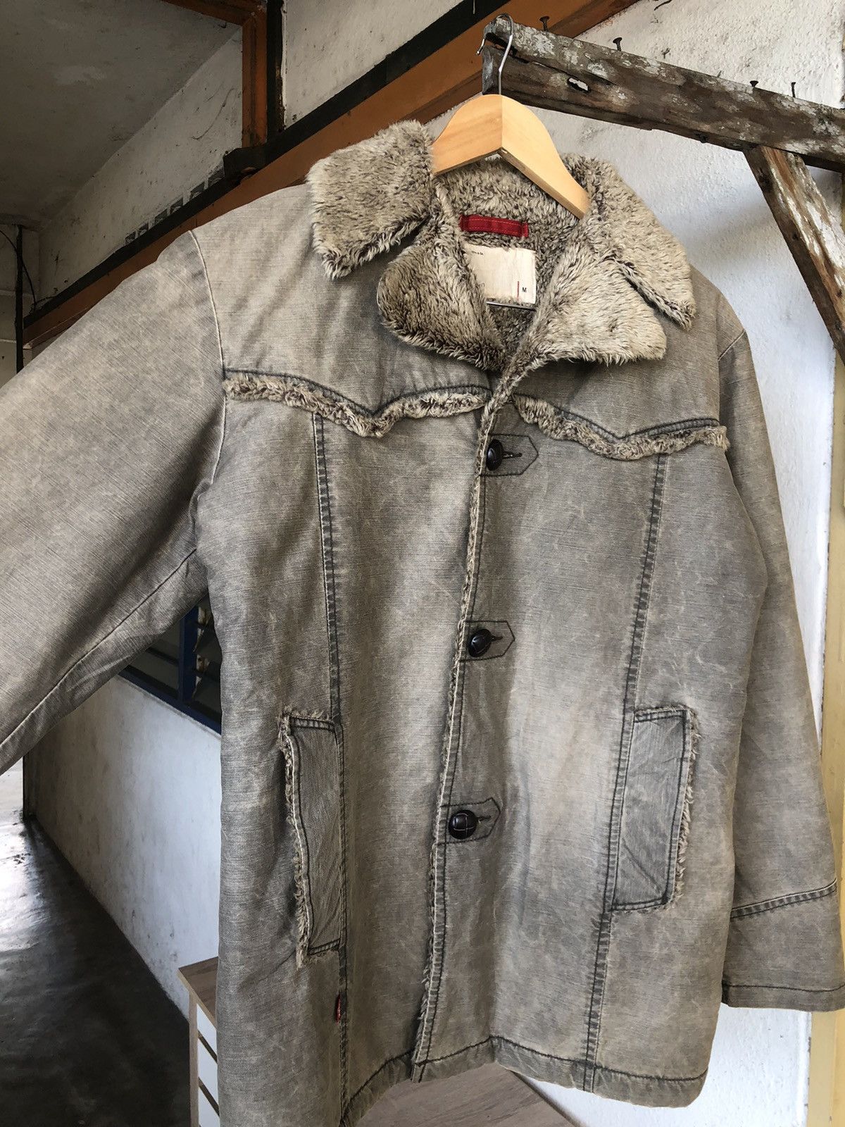 Levi's Vintage Levis Redloop Faded Distressed Sherpa Jacket Size US M / EU 48-50 / 2 - 6 Thumbnail