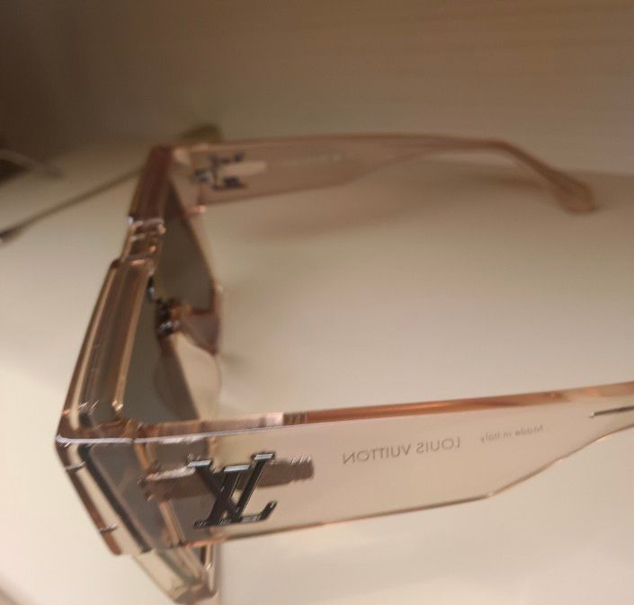 LOUIS VUITTON CYCLONE SUNGLASSES FIRST ON  VERY RARE! 