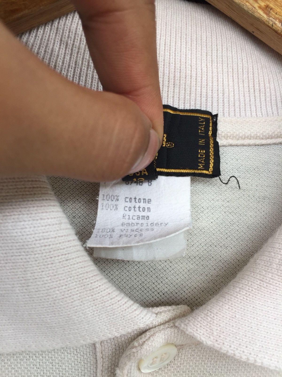 Fendi GRAIL🔥Fendi Roma Signature Logo Chest Polos Shirt Size US M / EU 48-50 / 2 - 5 Thumbnail
