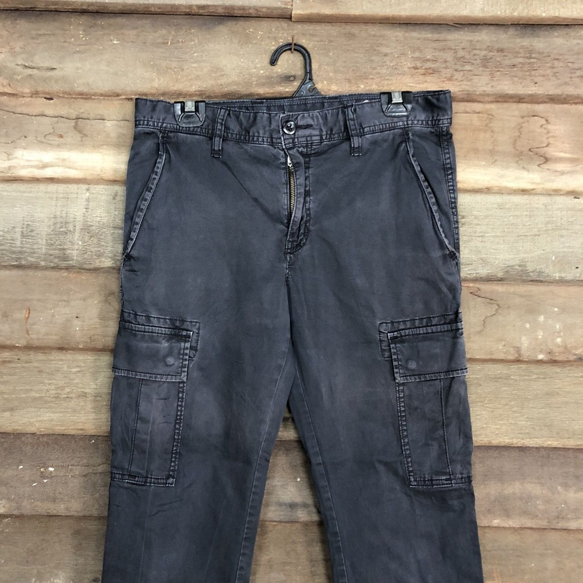Japanese Brand Uniqlo Dark Blue Multipocket Cargo Pants #c996 Size US 30 / EU 46 - 2 Thumbnail
