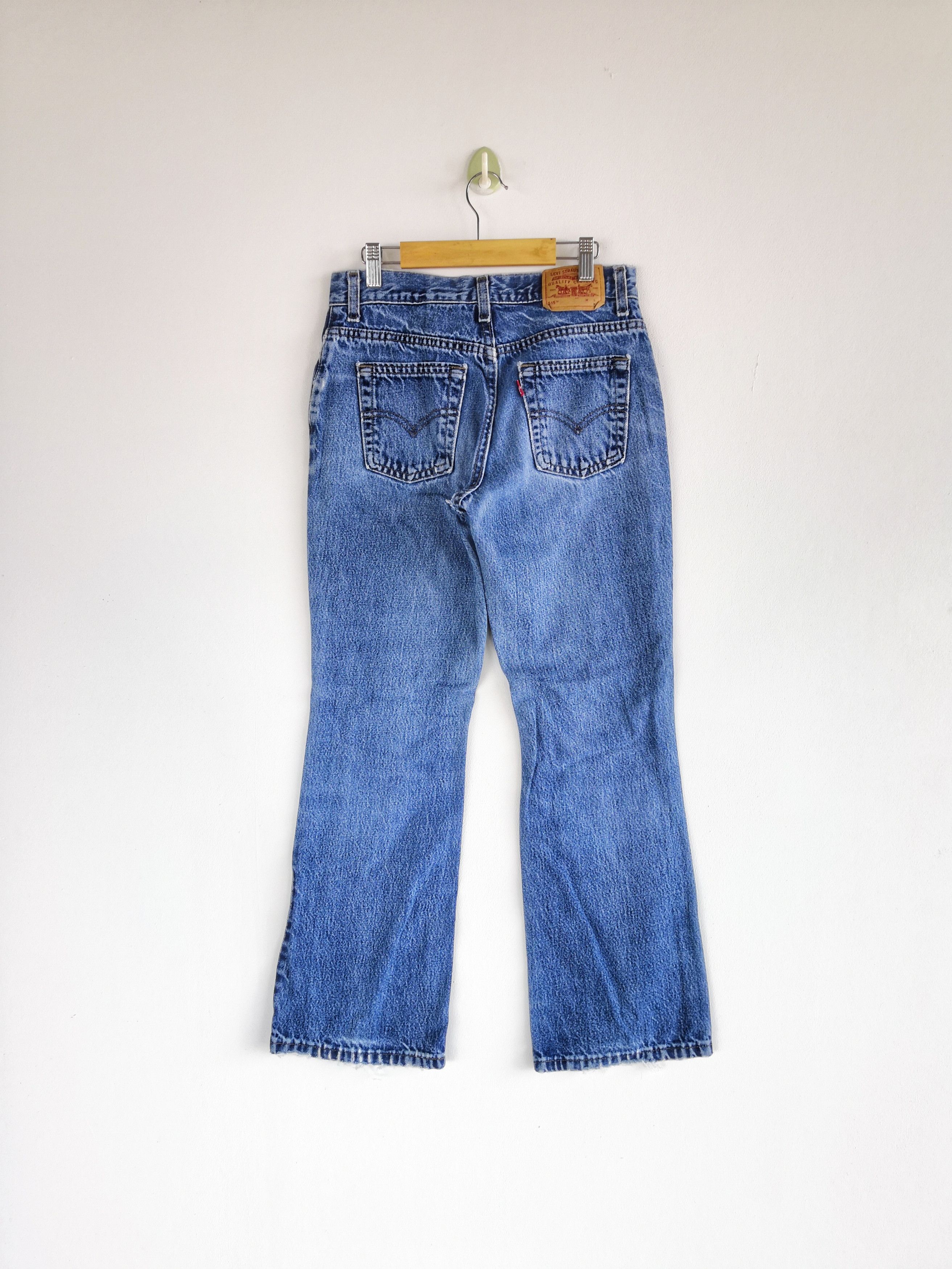 Levi's Vintage Levis Jeans Levi's Distressed Flared Boot Cut Denim Size 26" / US 2 / IT 38 - 2 Thumbnail