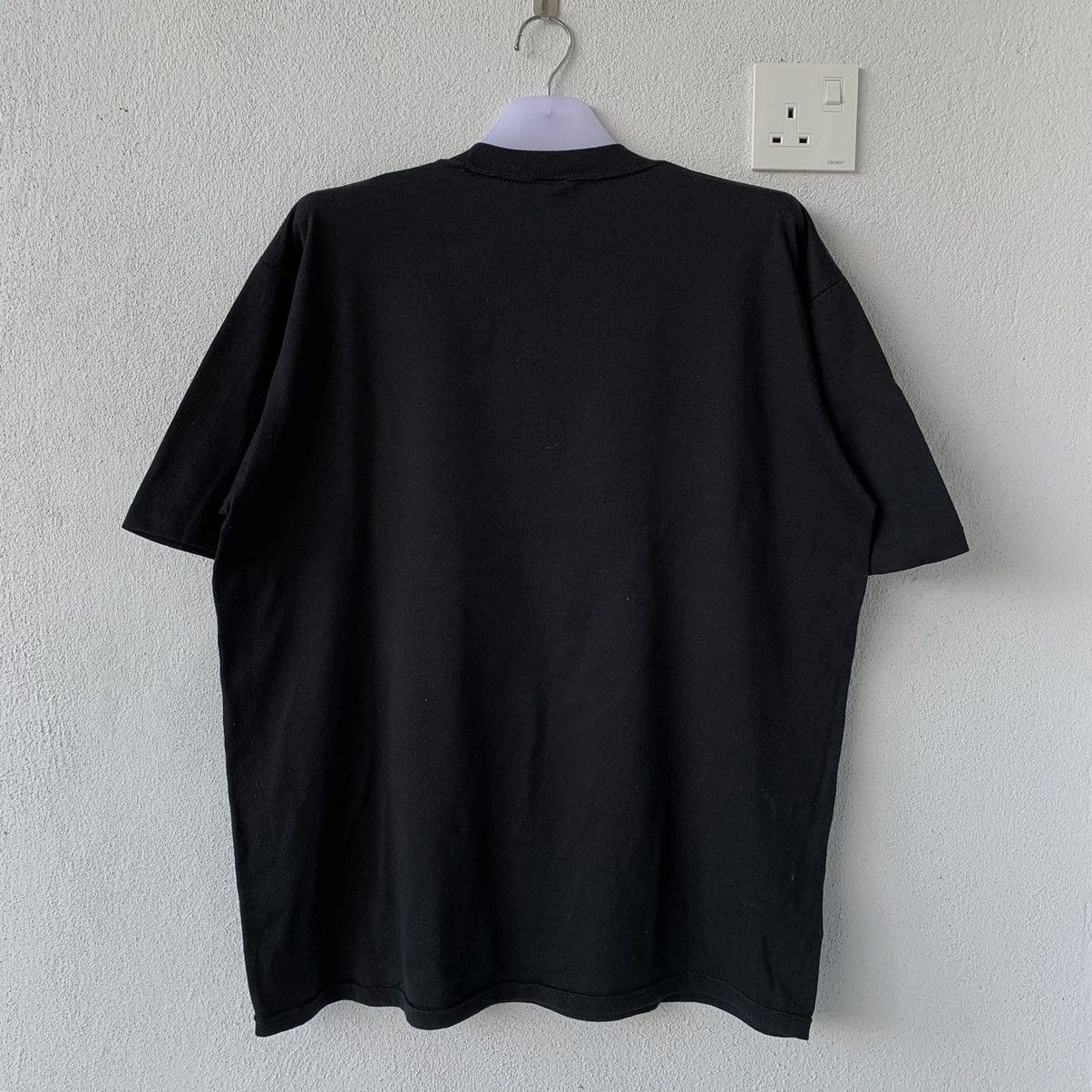 Vintage vintage OPERA mask t shirt big design.. vintage t shirt. Size US L / EU 52-54 / 3 - 6 Thumbnail