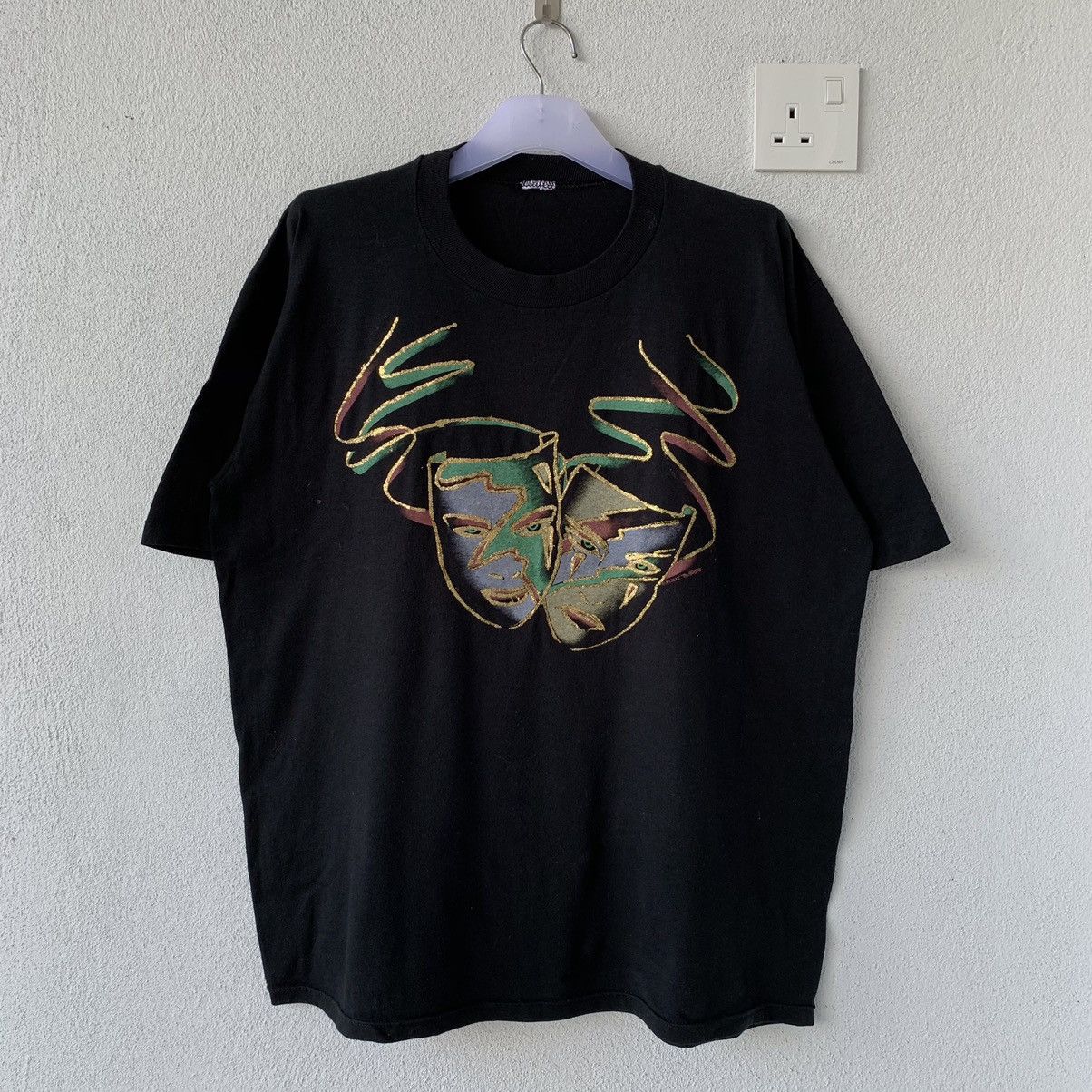 Vintage vintage OPERA mask t shirt big design.. vintage t shirt. Size US L / EU 52-54 / 3 - 1 Thumbnail