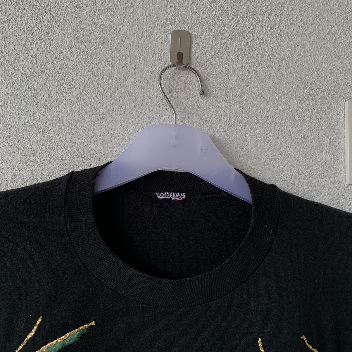 Vintage vintage OPERA mask t shirt big design.. vintage t shirt. Size US L / EU 52-54 / 3 - 5 Thumbnail