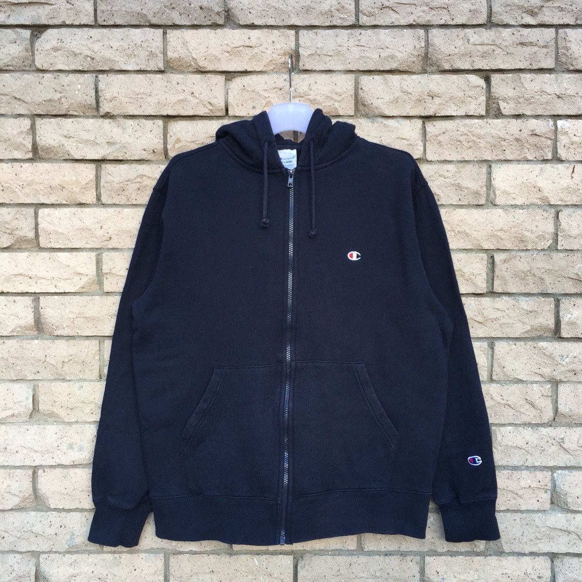 CHAMPION hoodie spell out embroidered small logo..