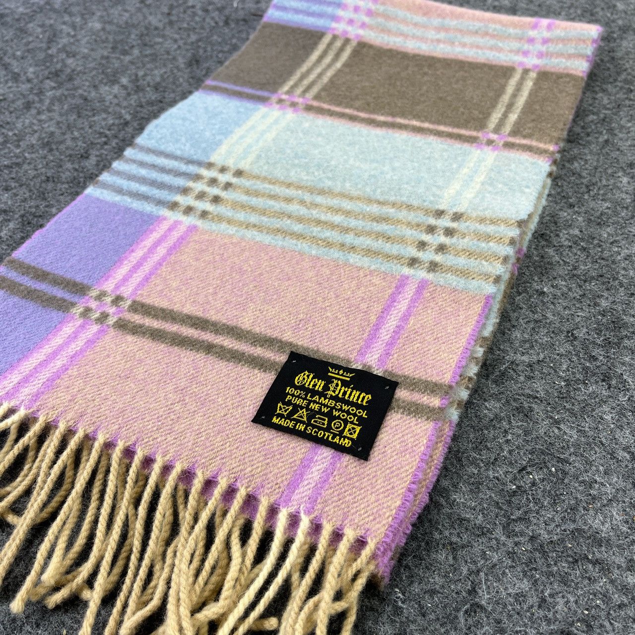 Vintage GLEN PRINCE SCARVES / MUFFLER / NECKWEAR T475 Size ONE SIZE - 5 Thumbnail