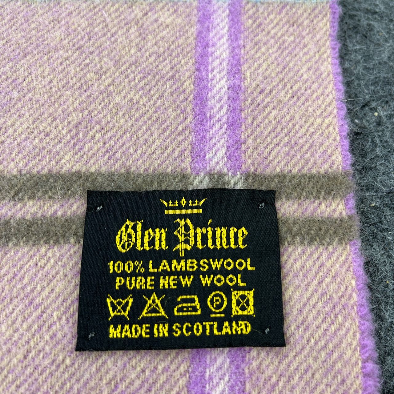 Vintage GLEN PRINCE SCARVES / MUFFLER / NECKWEAR T475 Size ONE SIZE - 7 Thumbnail