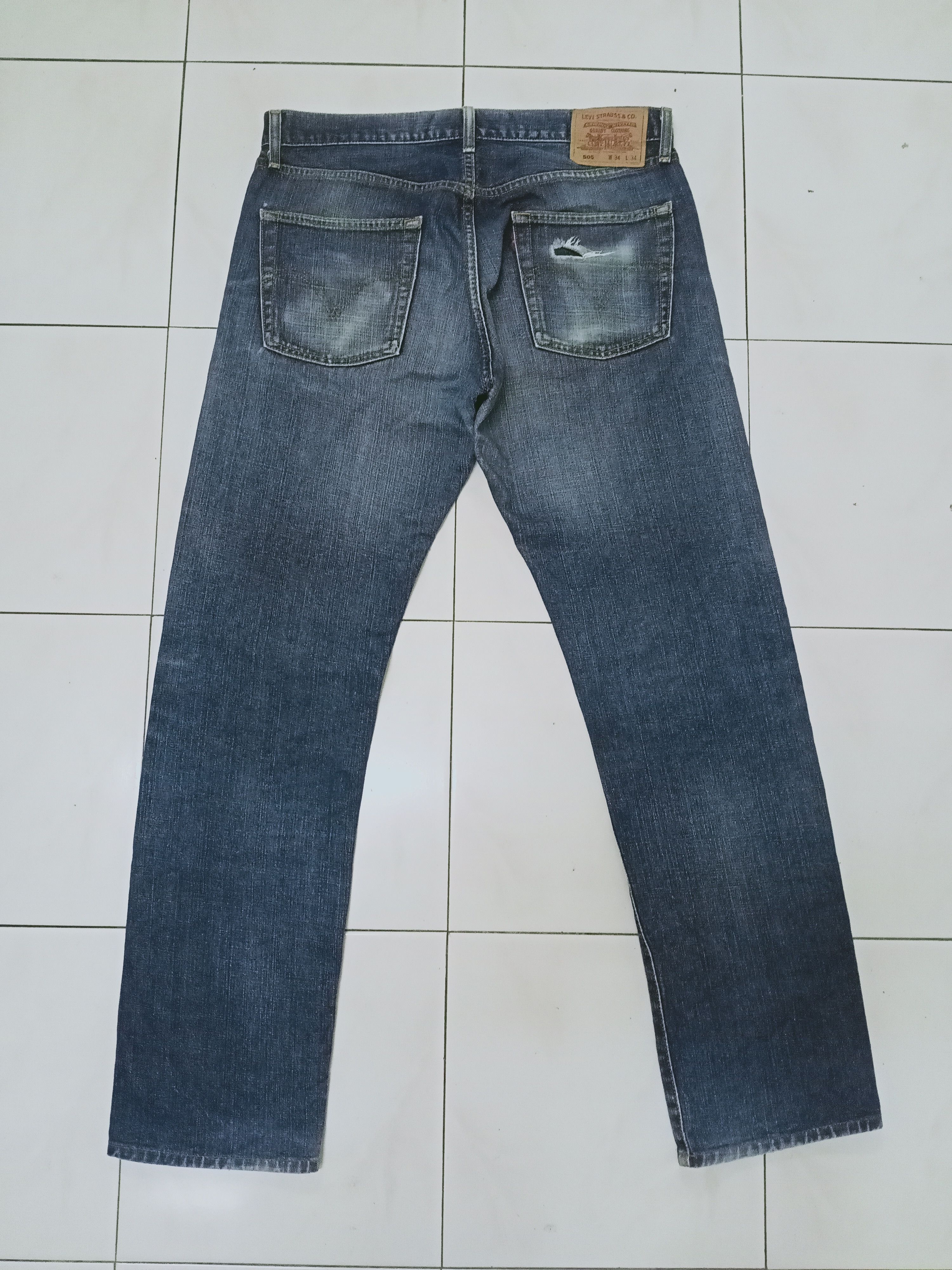 Levi's Vintage Levis 505 Blue Jeans 34x31 Size US 34 / EU 50 - 2 Thumbnail