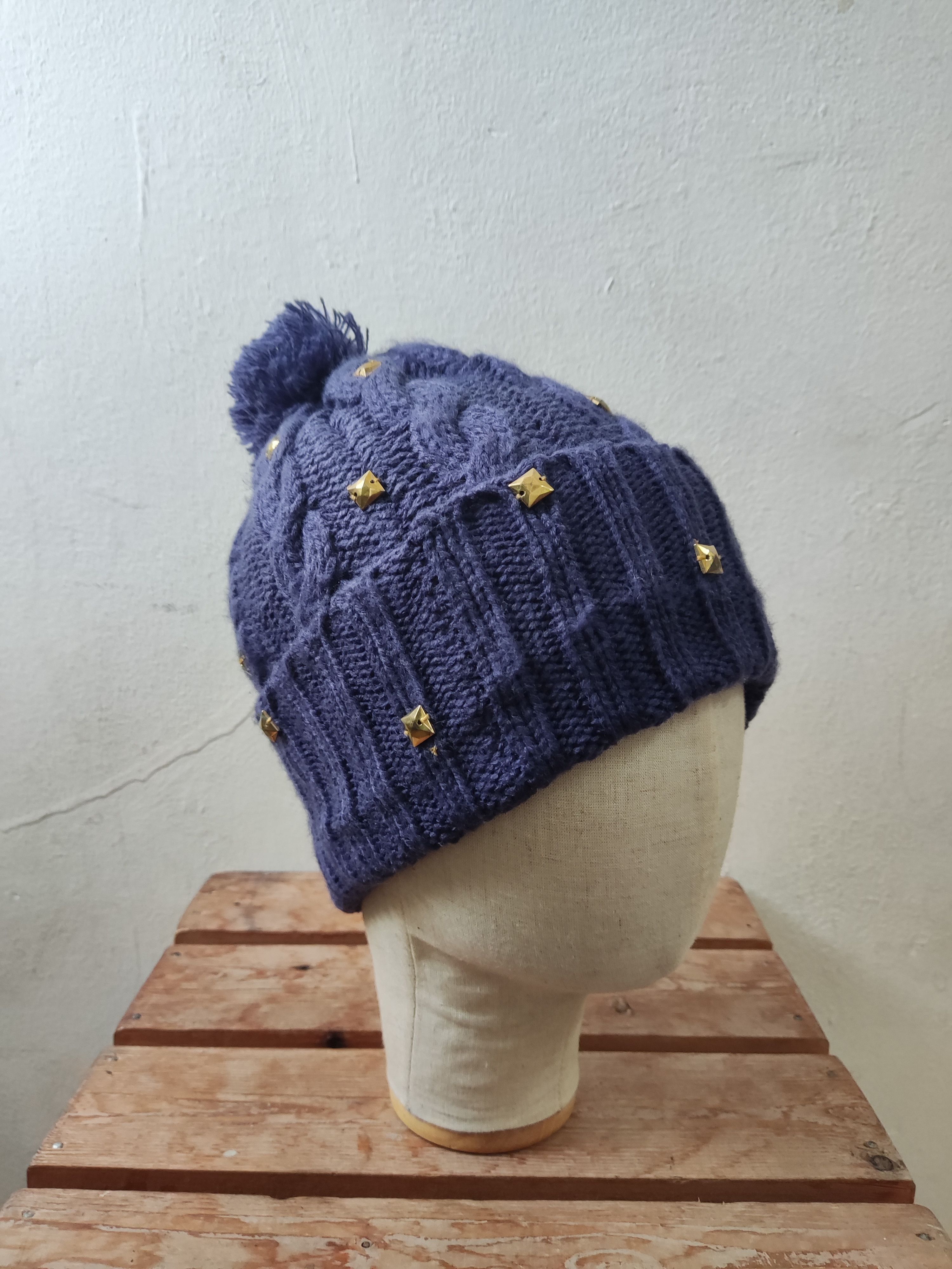 Japanese Brand Japanese Spikes Beanie Hat Size ONE SIZE - 1 Thumbnail