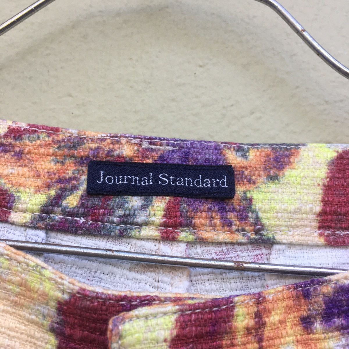 Journal Standard Journal Standard 3 Quarter Floral Pant Size 28" / US 6 / IT 42 - 8 Thumbnail