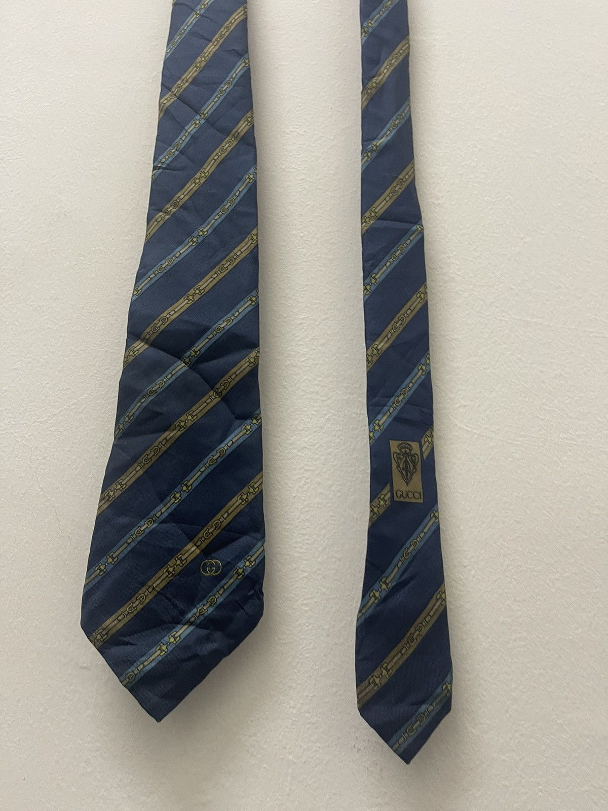 Gucci Rare Vintage GUCCI Made in Italy 100% Silk Size ONE SIZE - 2 Thumbnail