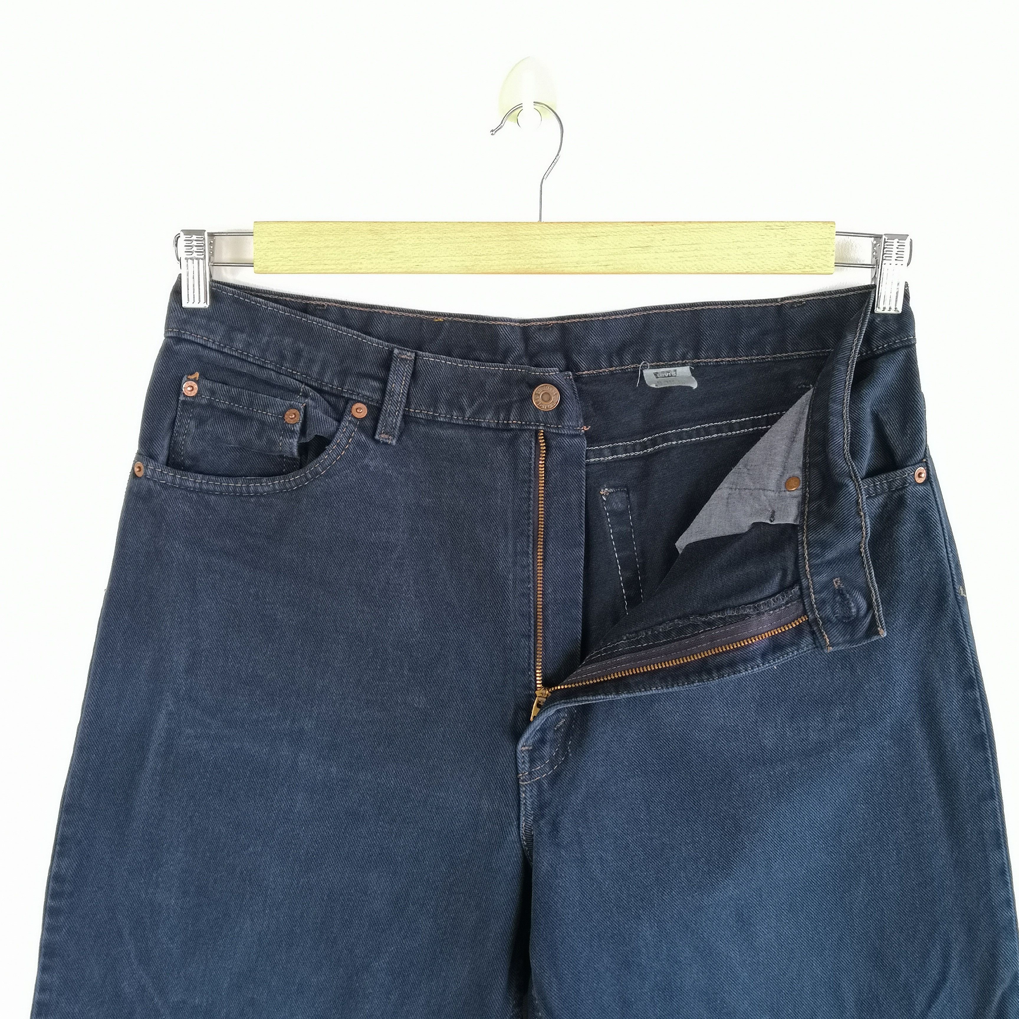 Levi's Vintage Levis Jeans Faded Black Denim Tapered Leg Pants Size US 36 / EU 52 - 6 Thumbnail