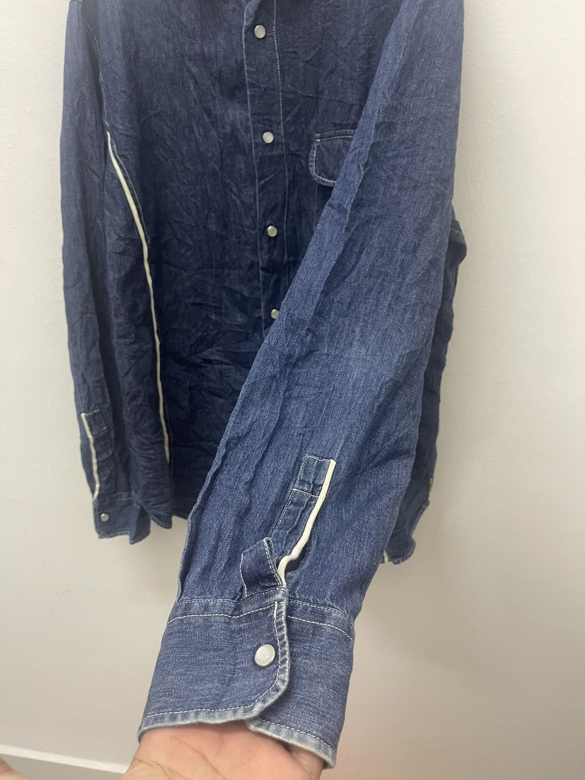 Armani Rare Vintage ARMANI JEANS AJ Indigo Denim Jeans Shirt Size US XL / EU 56 / 4 - 4 Thumbnail