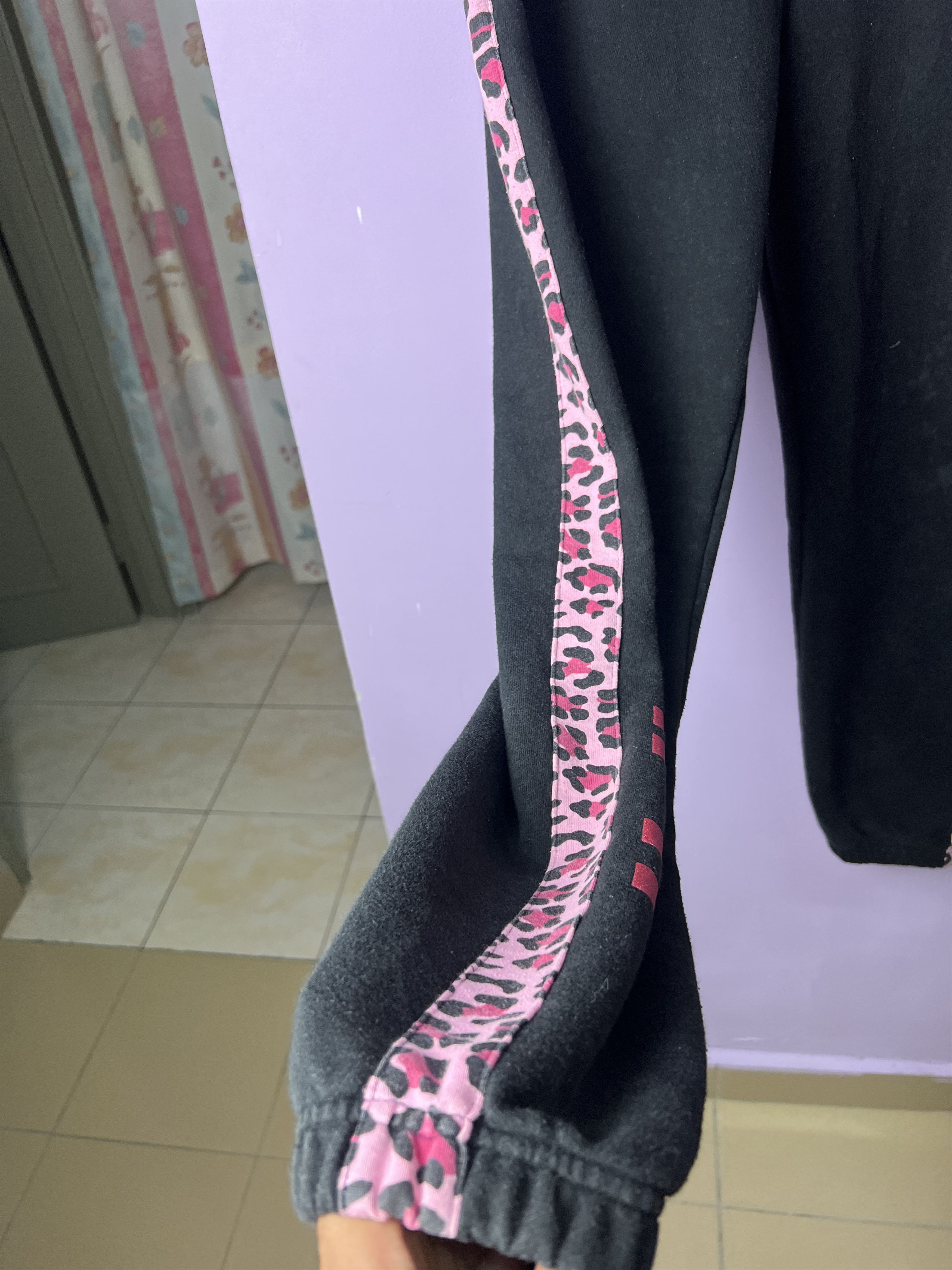Cartoon Network 🔥Vintage Hello Kitty Tiger Stripe Sweatpants Jogger Size 30" / US 8 / IT 44 - 9 Thumbnail