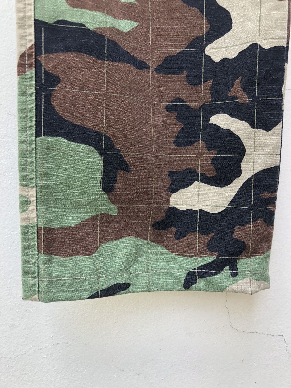 Sophnet. Sophnet Japan Camouflage Tactical Parachute Cargo Trouser Size US 32 / EU 48 - 11 Thumbnail