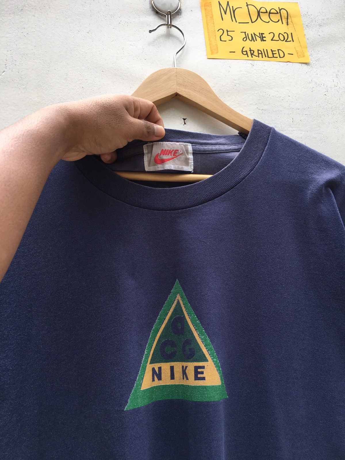Nike ACG Vintage Nike 90s ACG Big Logo single stitch Tshirt Size US L / EU 52-54 / 3 - 6 Thumbnail