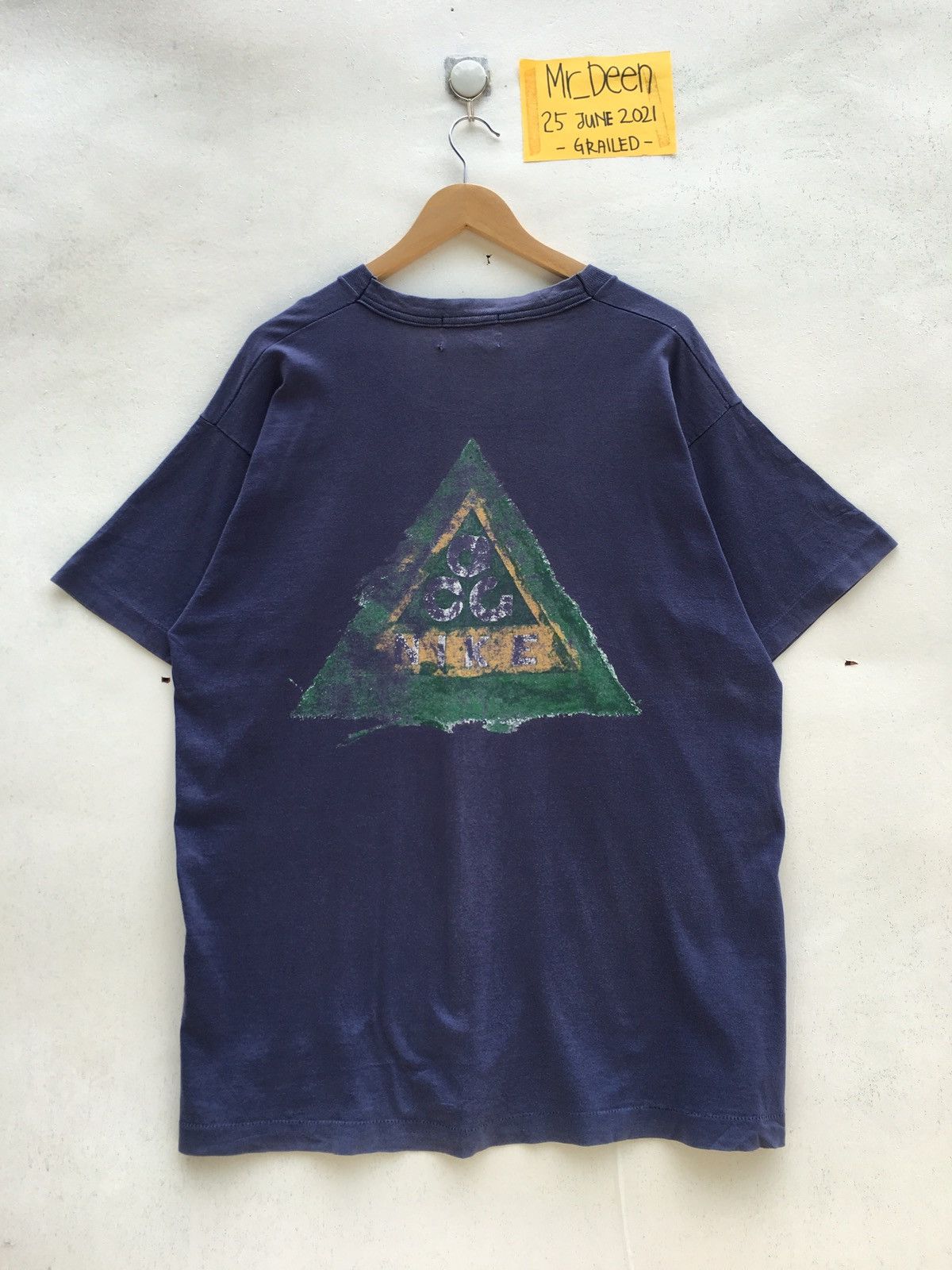 Nike ACG Vintage Nike 90s ACG Big Logo single stitch Tshirt Size US L / EU 52-54 / 3 - 11 Thumbnail