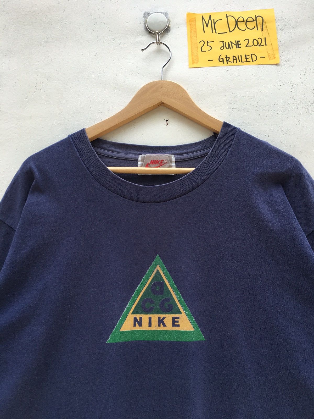 Nike ACG Vintage Nike 90s ACG Big Logo single stitch Tshirt Size US L / EU 52-54 / 3 - 5 Thumbnail