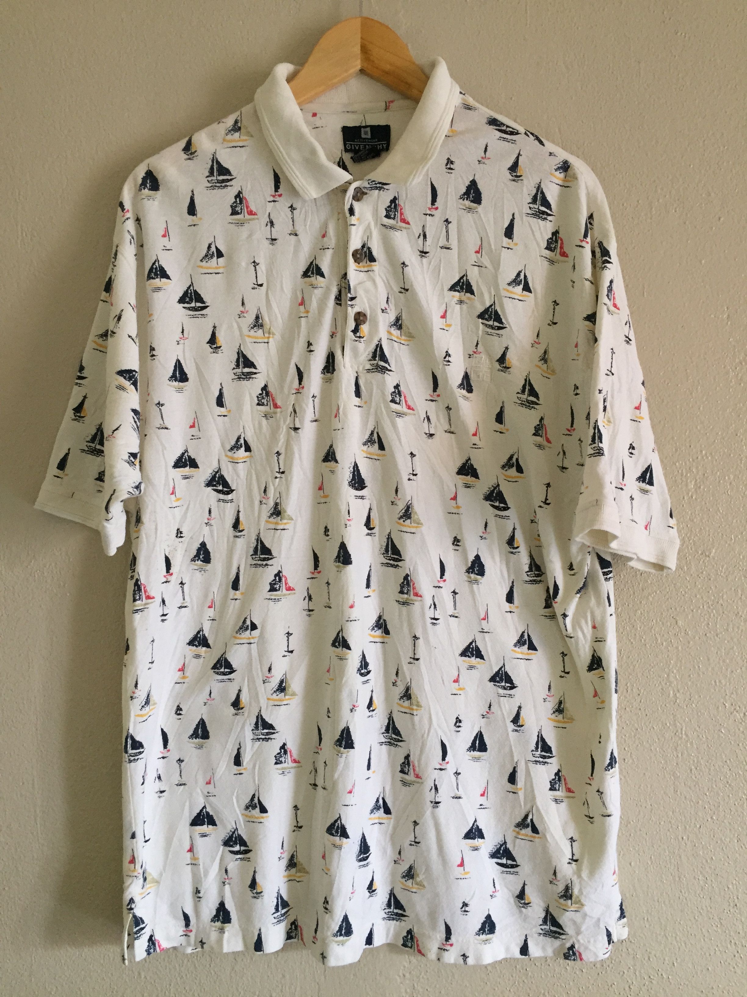 Designer GIVENCHY SAILBOAT PRINT POLO SHIRT Size US XL / EU 56 / 4 - 1 Thumbnail