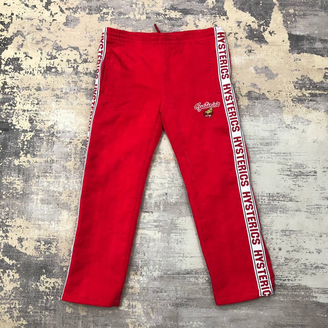 image of P69 Hysteric Glamour Mini Sweatpants Side Tape Logo in Red, Men's (Size 31)