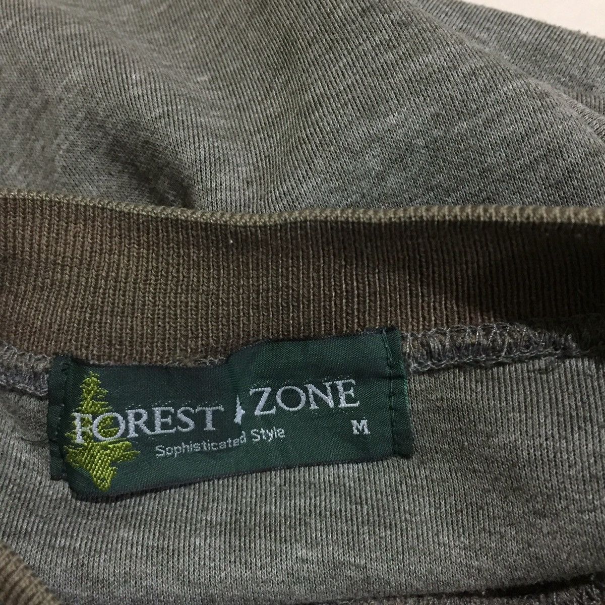 Japanese Brand FOREST ZONE Sweatshirt spellout Big Logo size M fits L Size US L / EU 52-54 / 3 - 7 Thumbnail