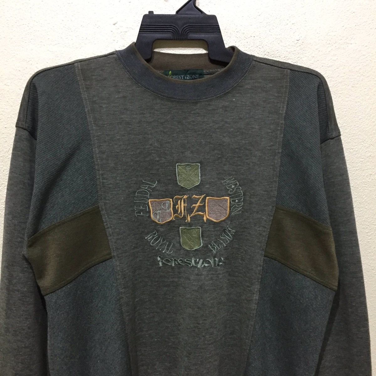 Japanese Brand FOREST ZONE Sweatshirt spellout Big Logo size M fits L Size US L / EU 52-54 / 3 - 5 Thumbnail
