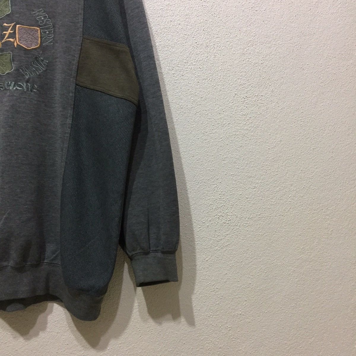 Japanese Brand FOREST ZONE Sweatshirt spellout Big Logo size M fits L Size US L / EU 52-54 / 3 - 3 Thumbnail