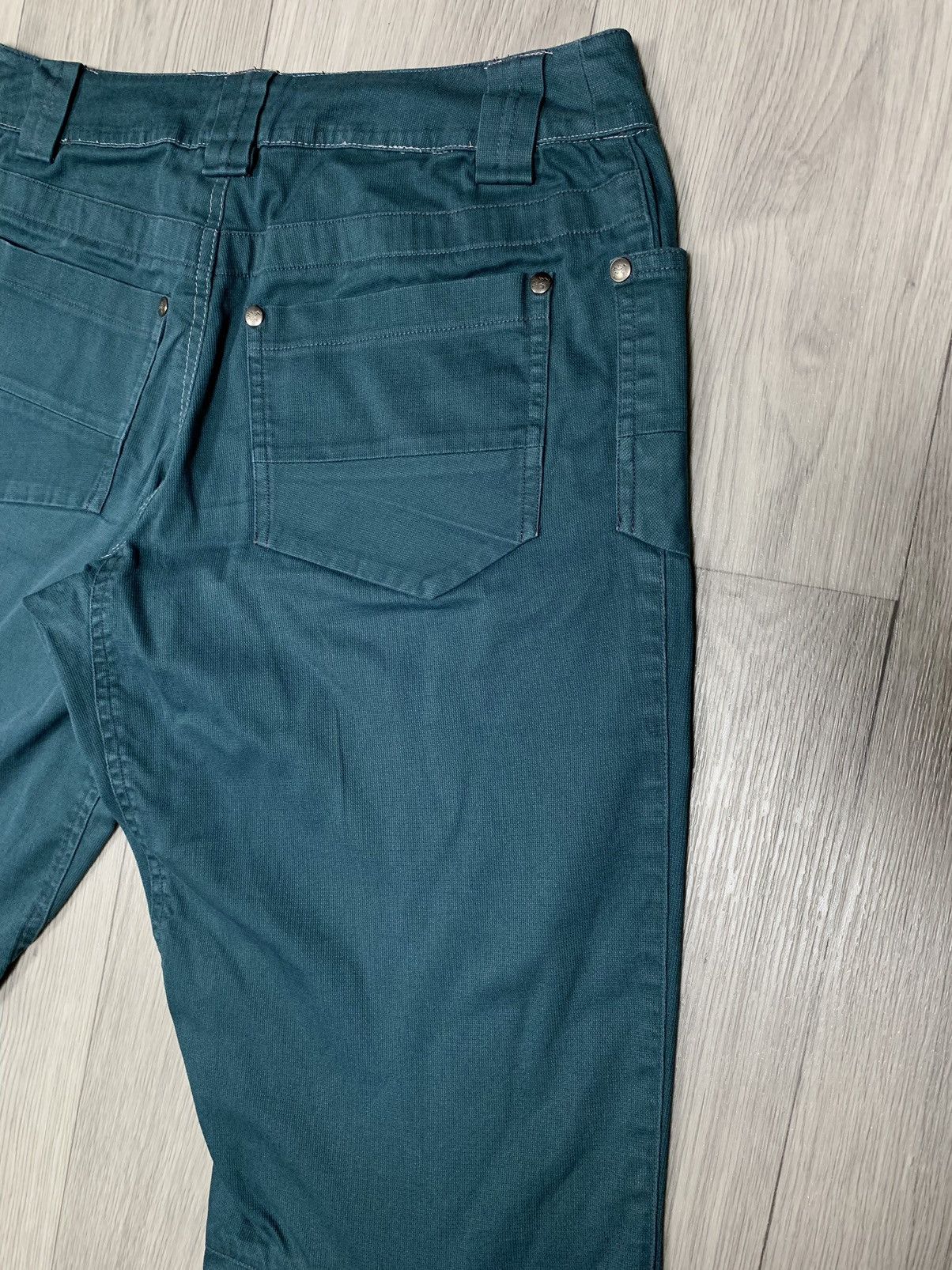 Arc'teryx Arc’Teryx turquoise pants Size US 31 - 16 Thumbnail