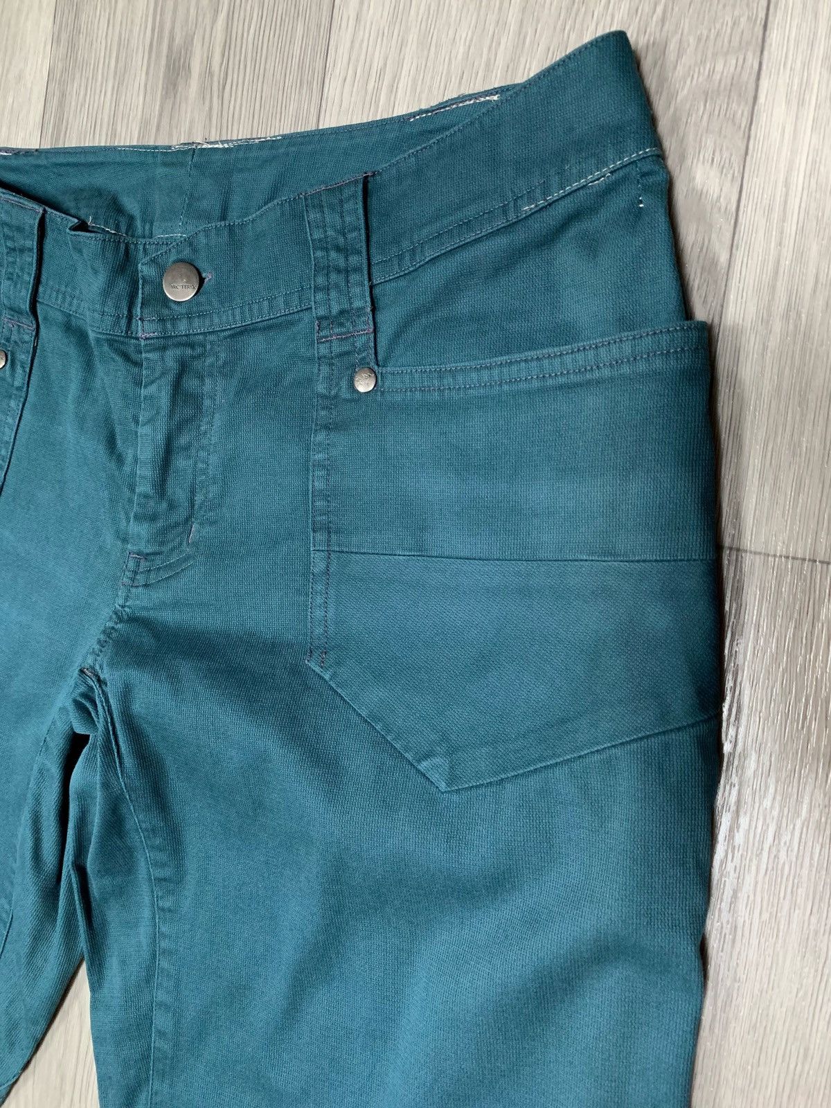 Arc'teryx Arc’Teryx turquoise pants Size US 31 - 5 Thumbnail