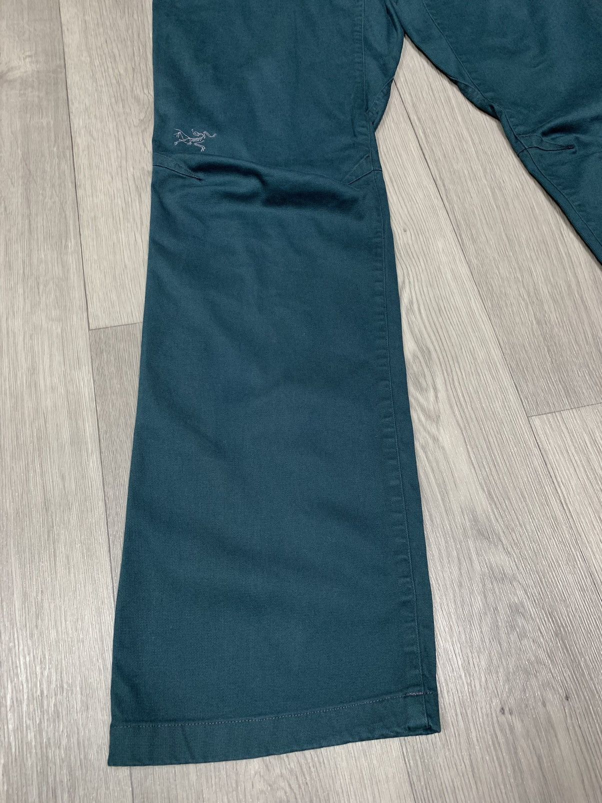 Arc'teryx Arc’Teryx turquoise pants Size US 31 - 6 Thumbnail