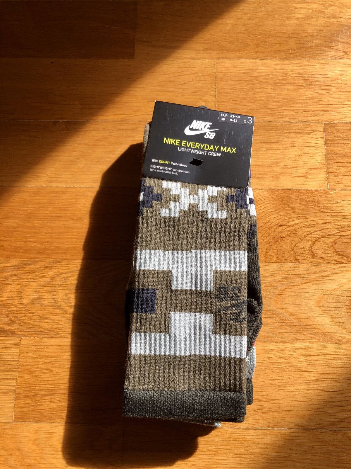 Nike Nike SB three pack military camo various socks dri-fit Size ONE SIZE - 2 Thumbnail