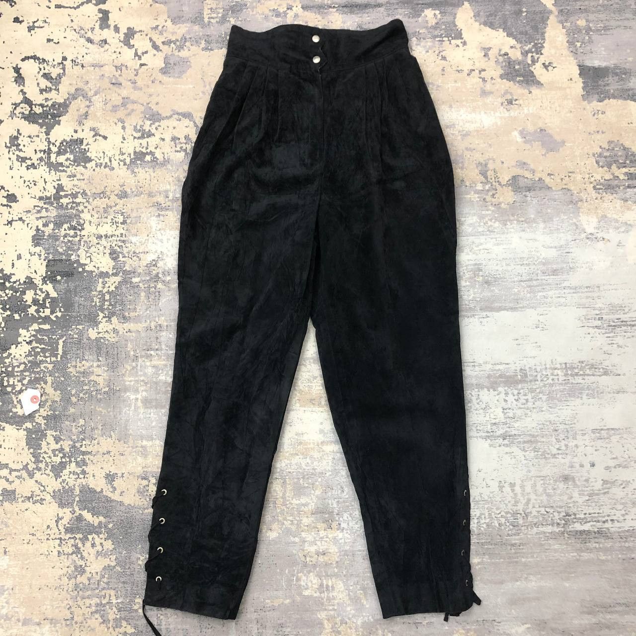 image of P77 Shikawa Japan Suede Leather Pants Size L in Black, Women's