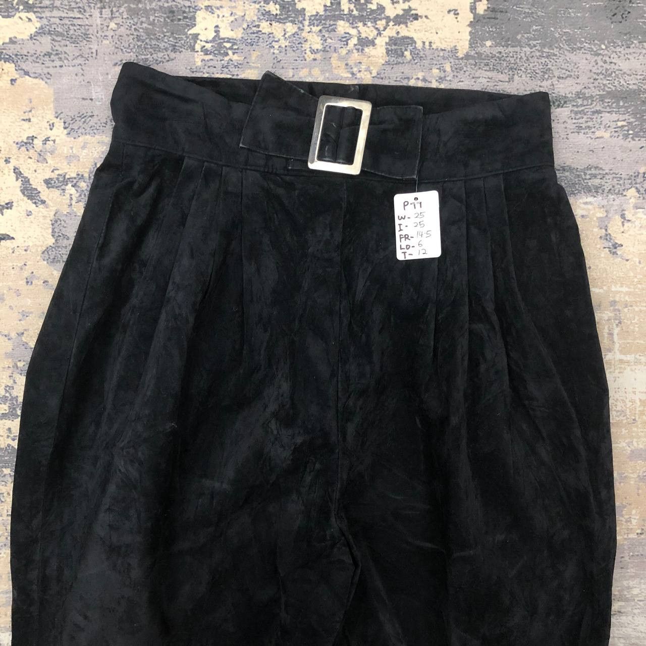 Japanese Brand P77 SHIKAWA JAPAN SUEDE LEATHER PANTS SIZE L Size 26" / US 2 / IT 38 - 3 Thumbnail