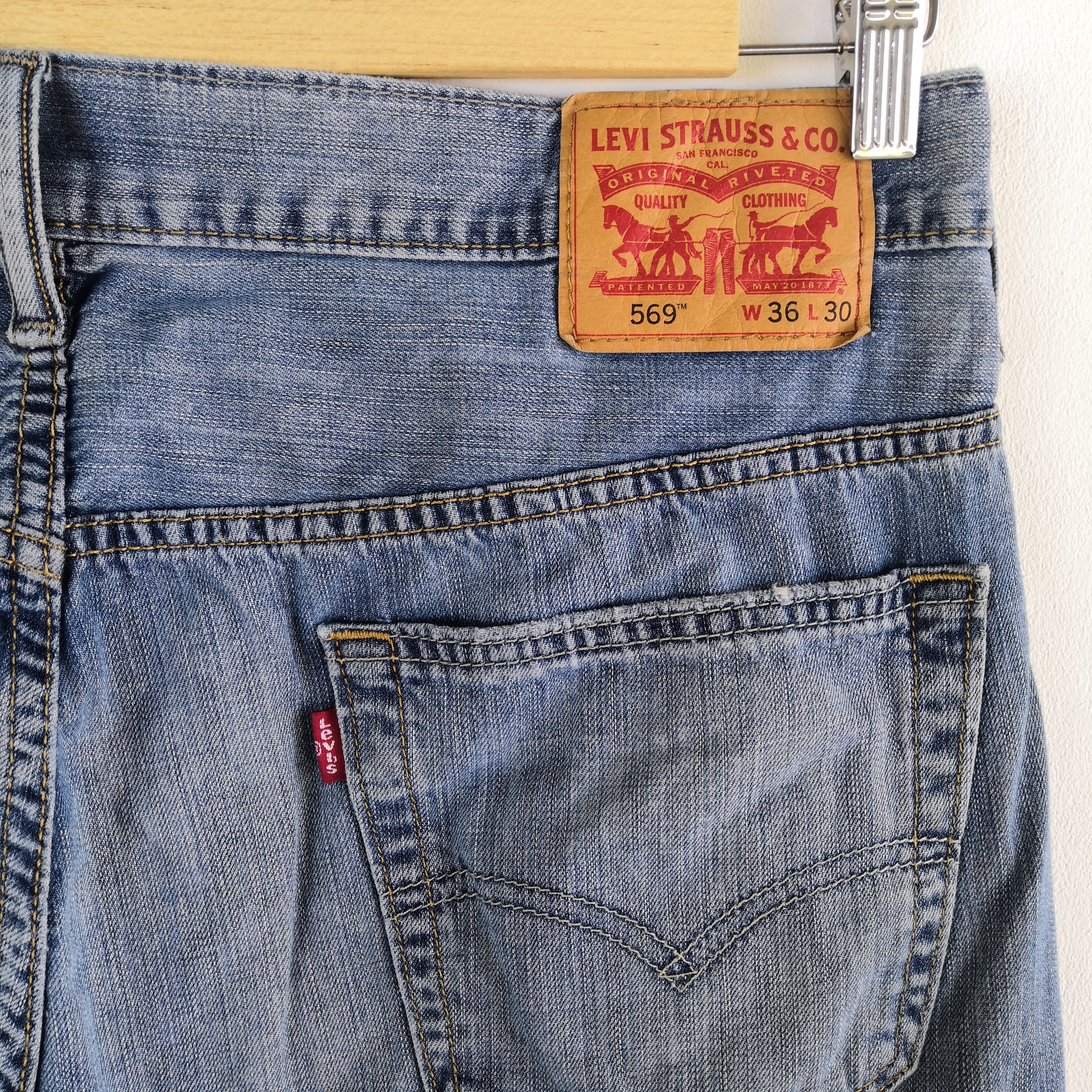 Levi's Vintage Levis Baggy Light Wash Jeans Dirty Levi's 569 Denim Size US 36 / EU 52 - 7 Thumbnail