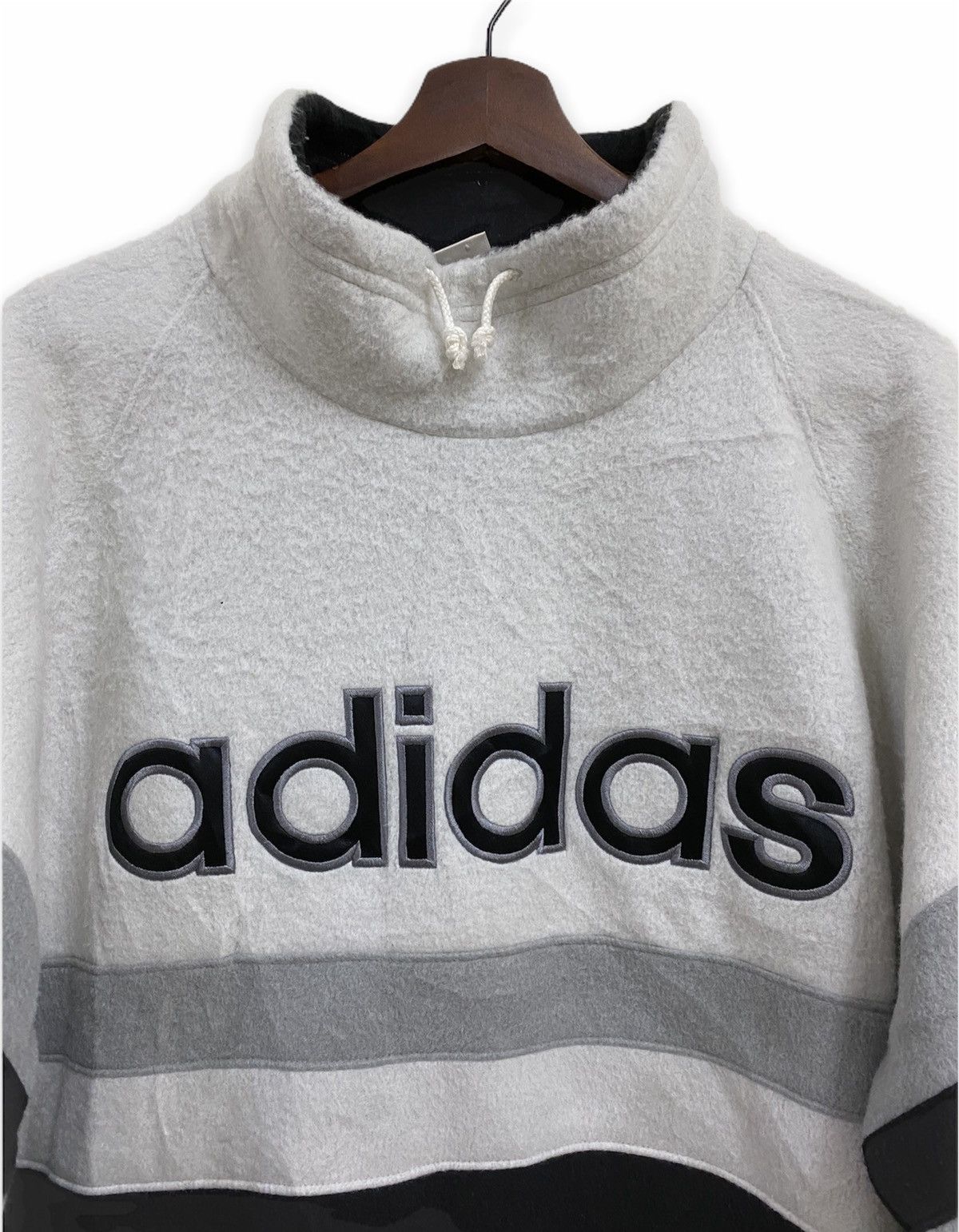 Adidas × Japanese Brand × Vintage Vintage Adidas Big Logo Fleece Turtleneck Jacket Sweater Size US L / EU 52-54 / 3 - 3 Thumbnail