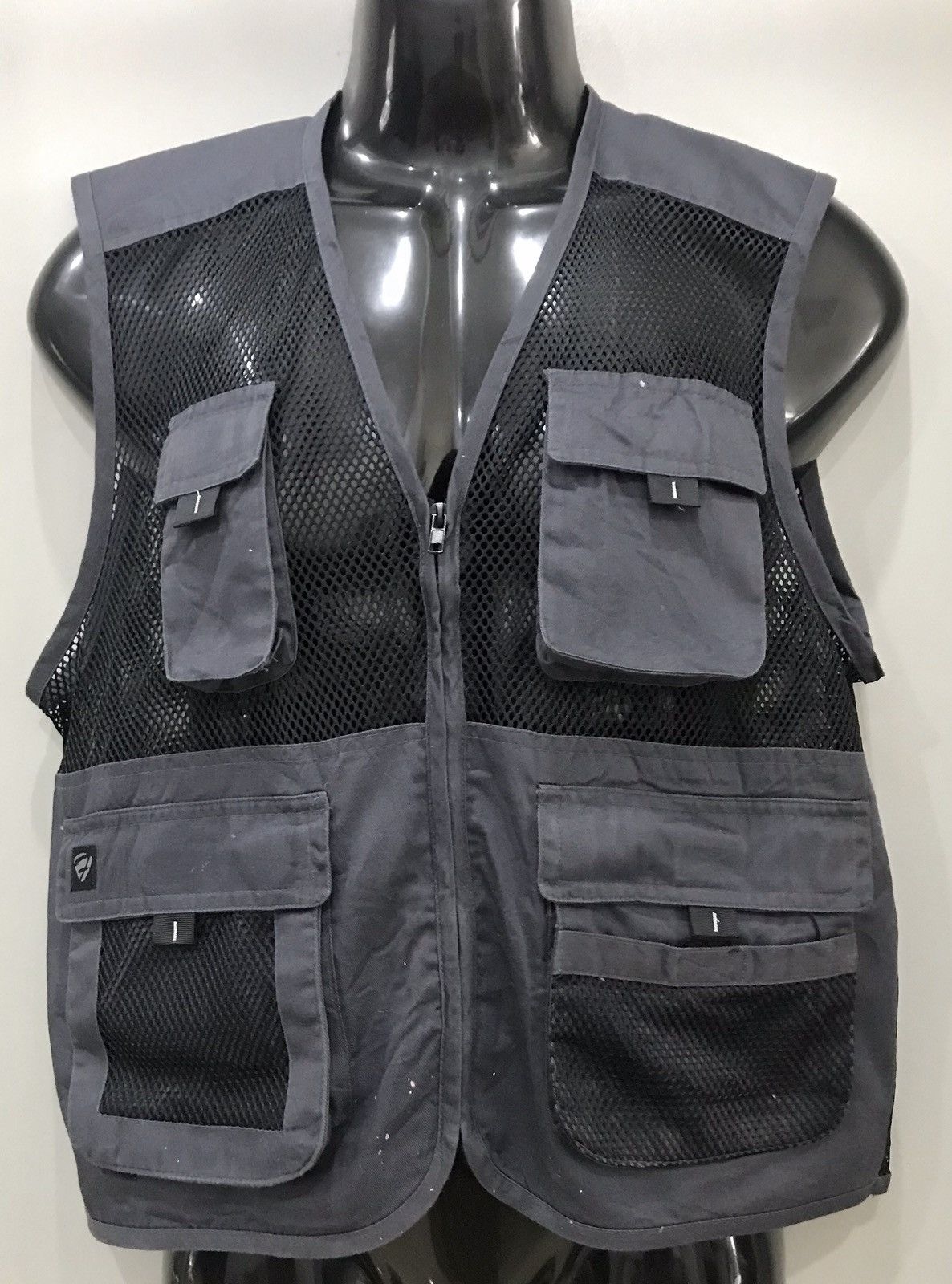 Japanese Brand FORECAST MESH VEST JACKET Size US L / EU 52-54 / 3 - 1 Thumbnail